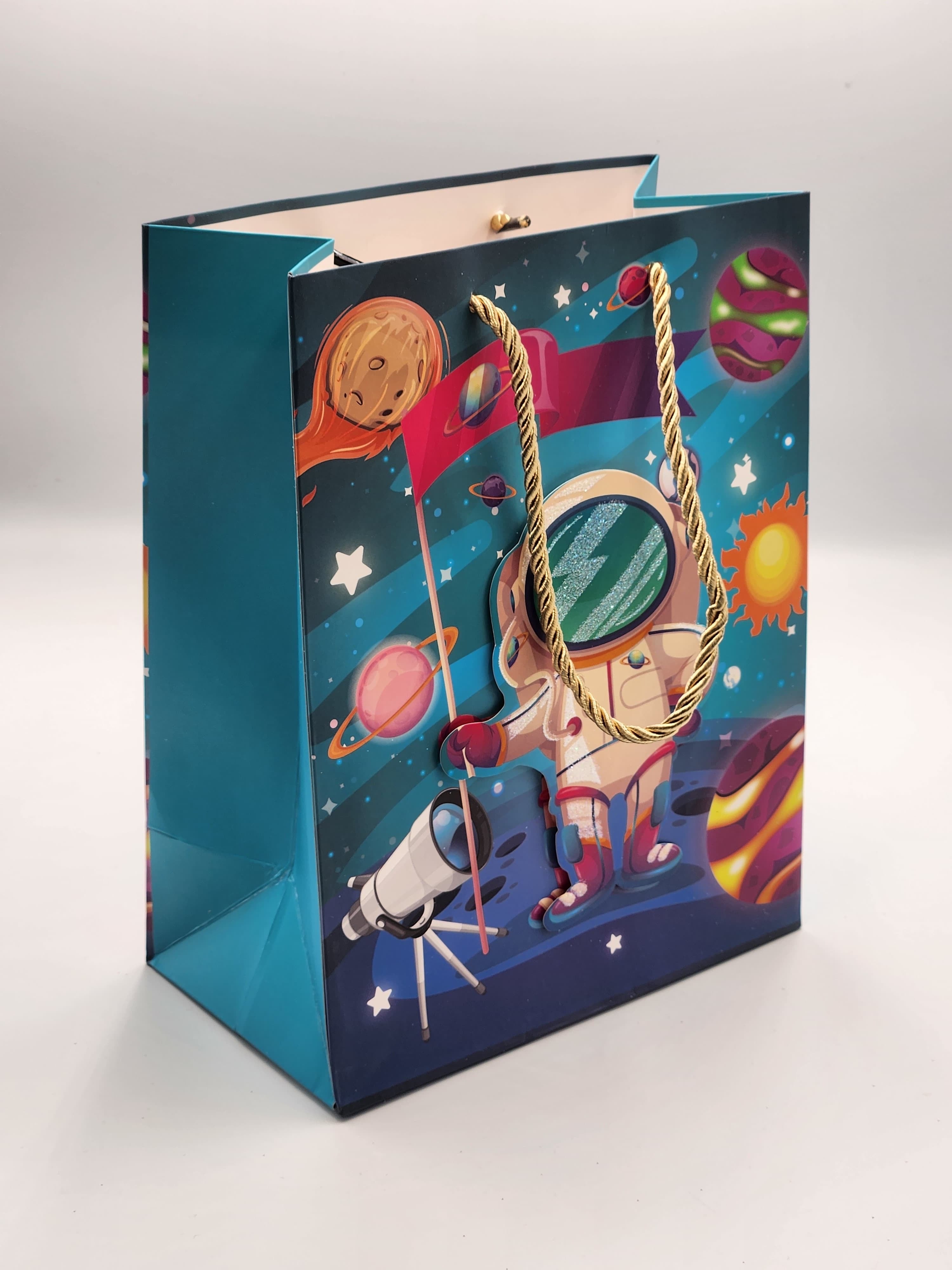 Gift Bag For Birthday Party Gift Packing Bag ( Size Small 18*23*10 cm )