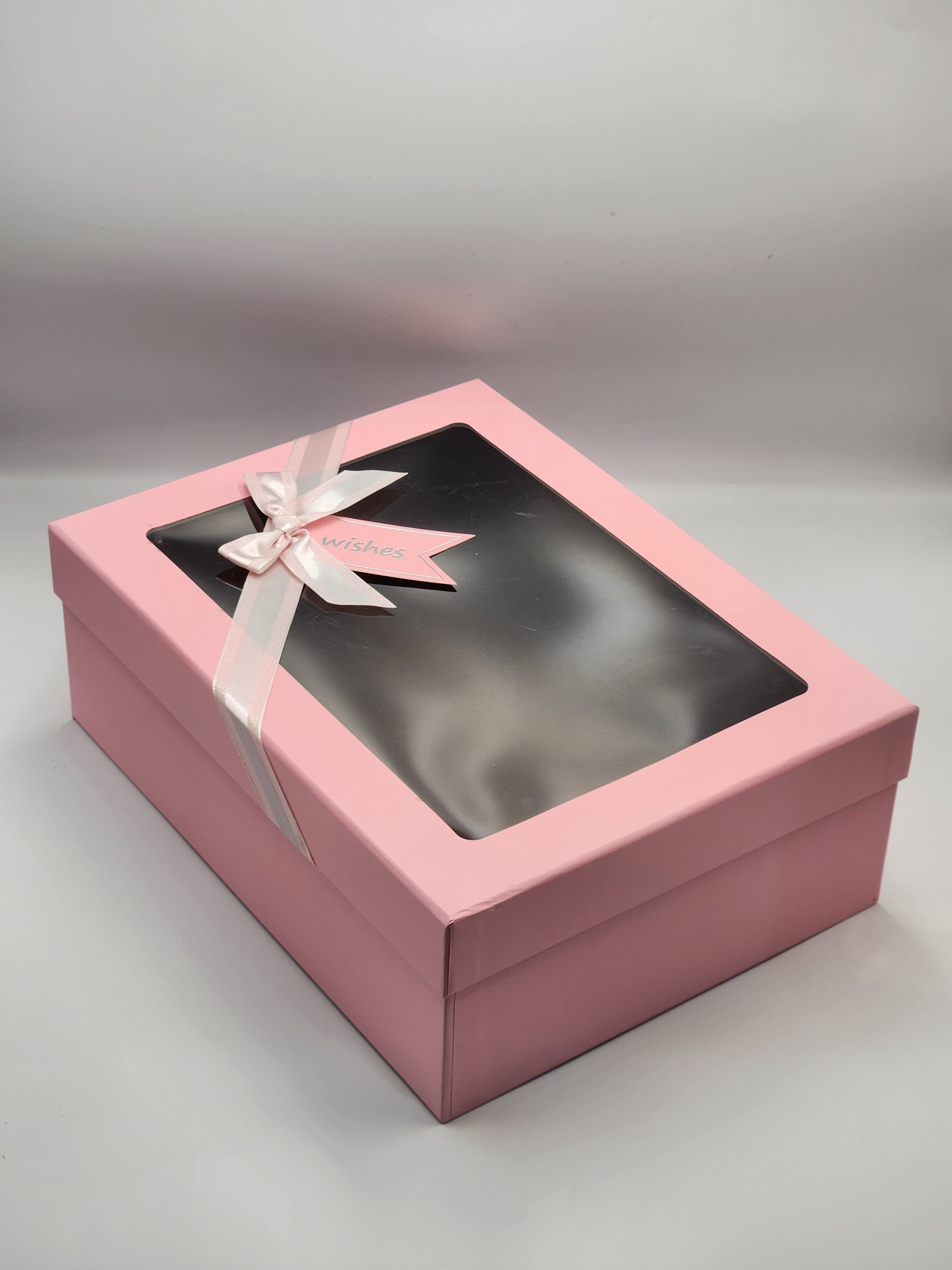 Elegant Colors Gift Box – Stylish Luxury for Every Occasion