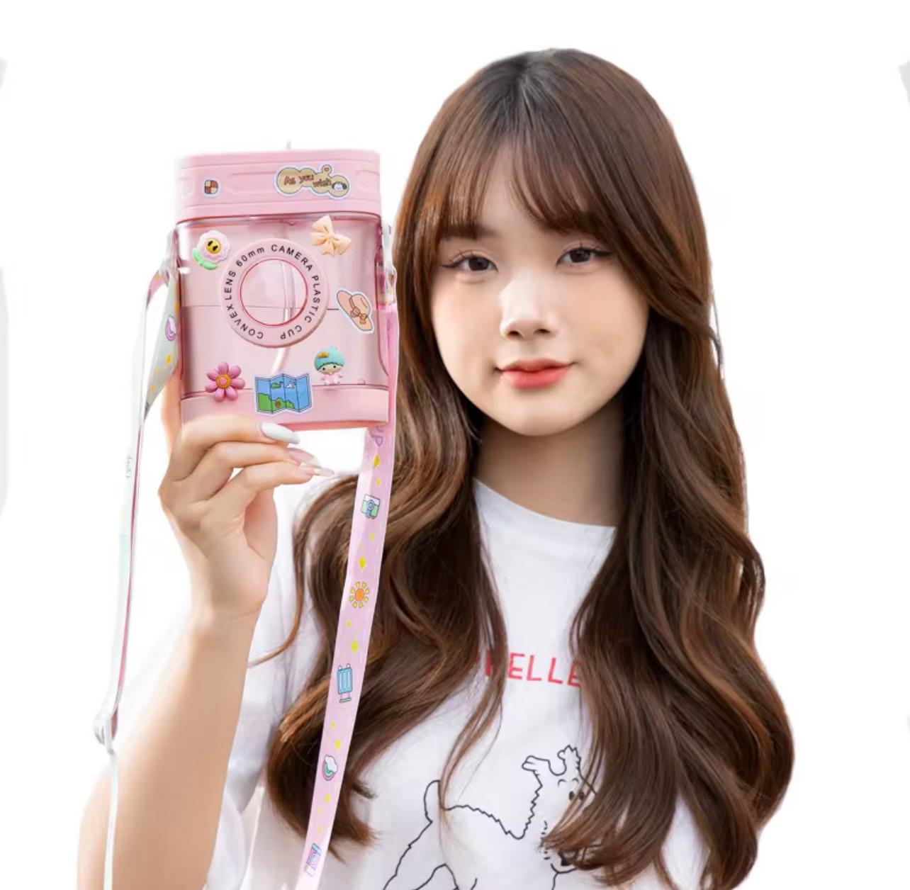 New Retro Camera Creative Water Cup Girl and Boy Gift Portable Summer Children Plastic Water Bottle with Shoulder Strap