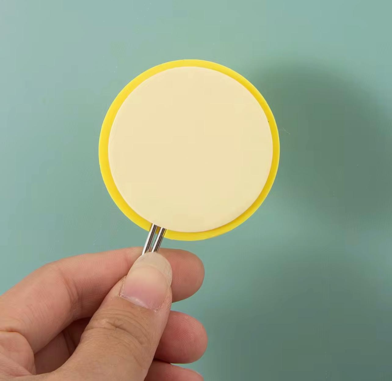 مجموعة خطافات حائط مبتسمة كبيرة مكونة من 9 قطع - شماعات متعددة الأغراض لاصقة بدون حفر