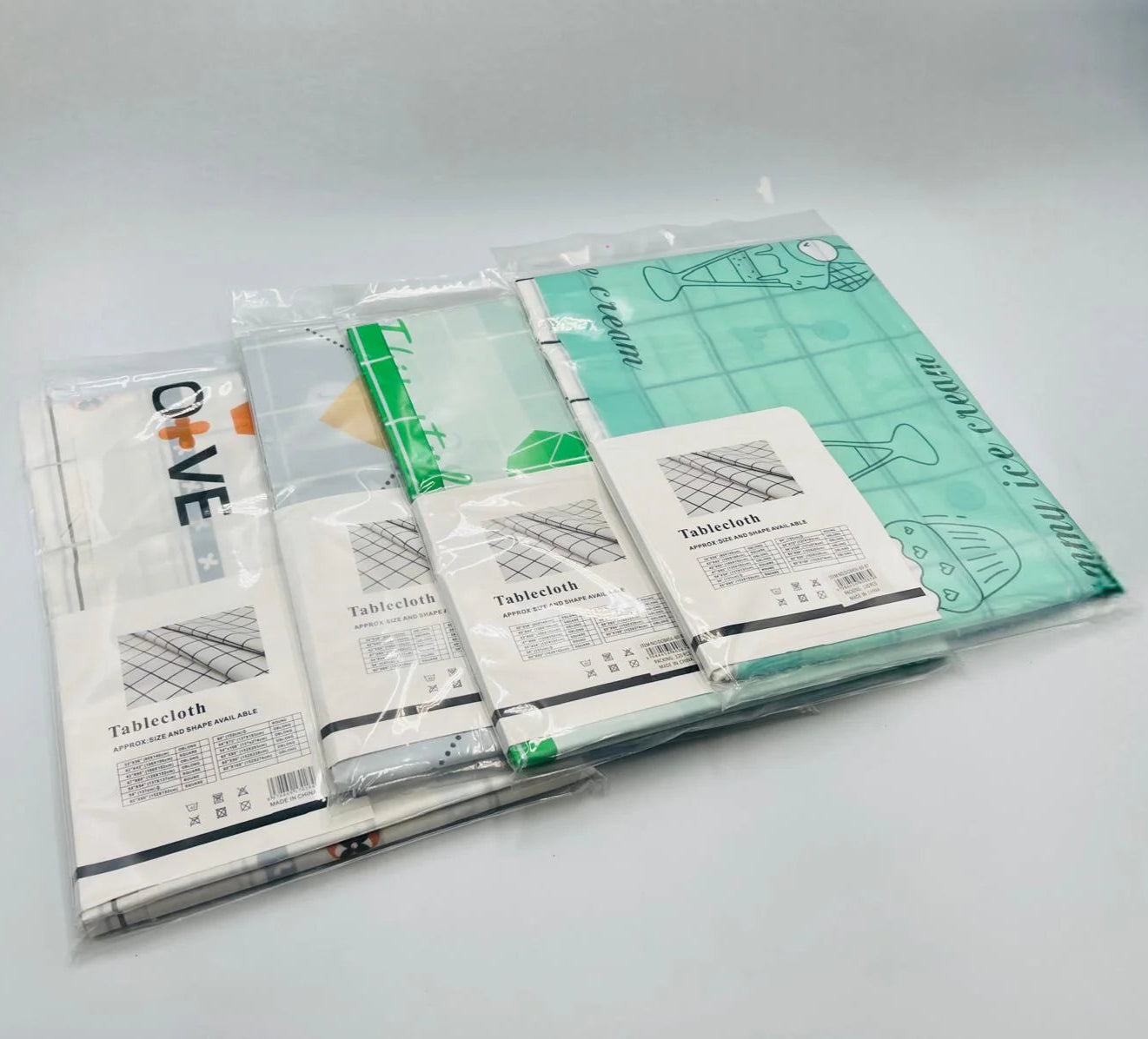 Elegant Polyester Table Cloth – Durable & Easy to Clean