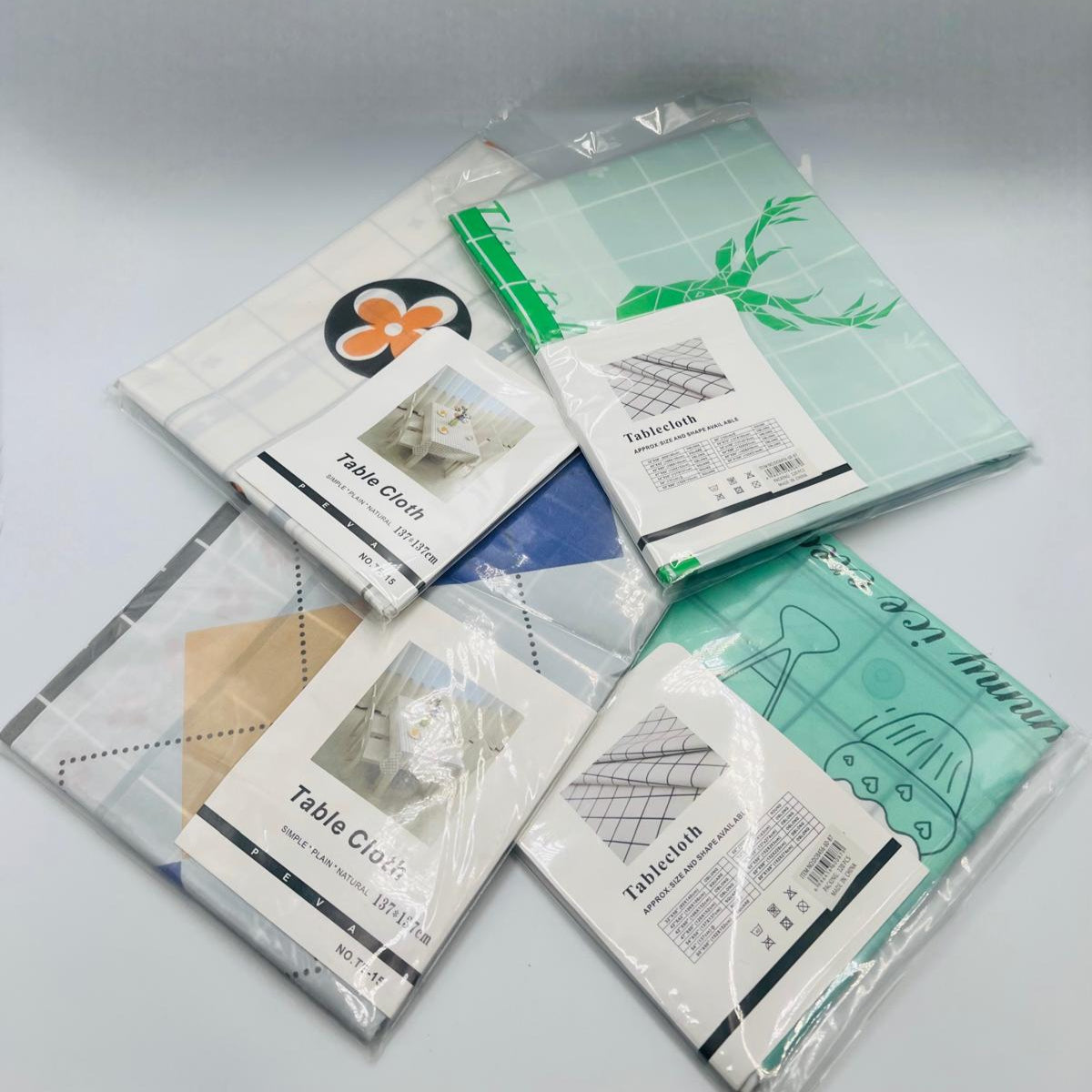 Elegant Polyester Table Cloth – Durable & Easy to Clean