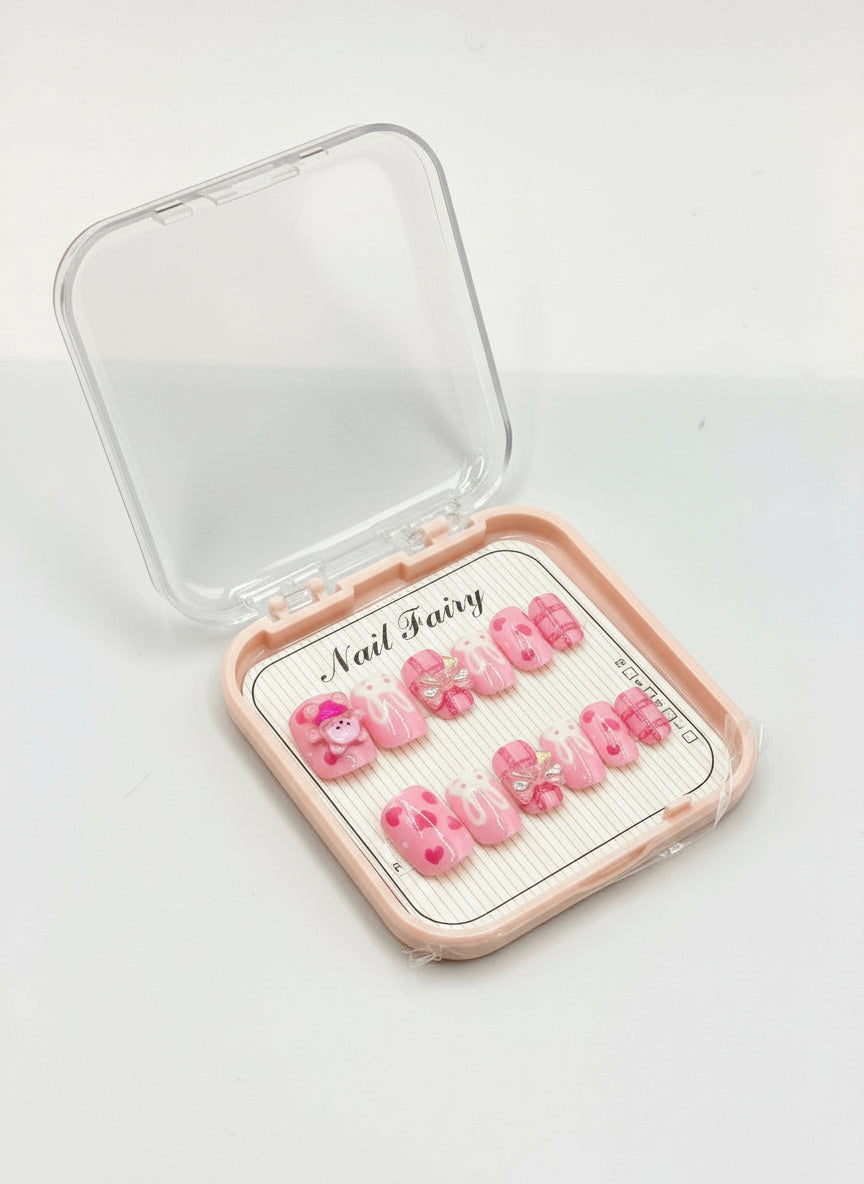 12 Pcs Nail Art Kit β Elegant Style Random model, Complete Manicure Set for Creative Nail Design