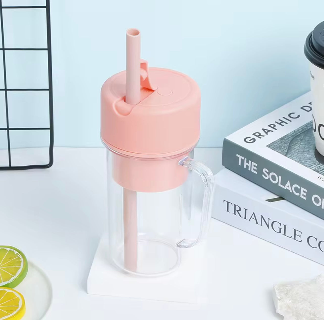 خلاط عصارة كهربائي محمول مع كوب مانع للتسرب قابل لإعادة الشحن عبر USB - صانع العصائر والثلج مع القش