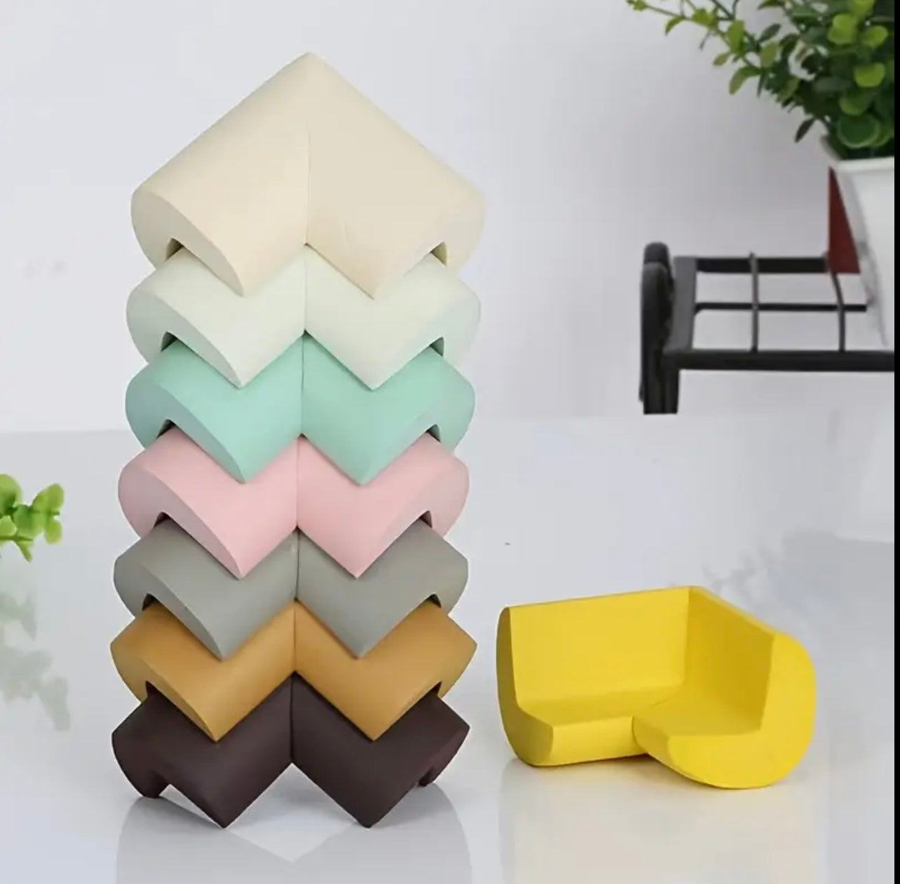 4 pcs Anti-Collision Corner & Edge Protection Strips – Soft Bumpers for Home Safety