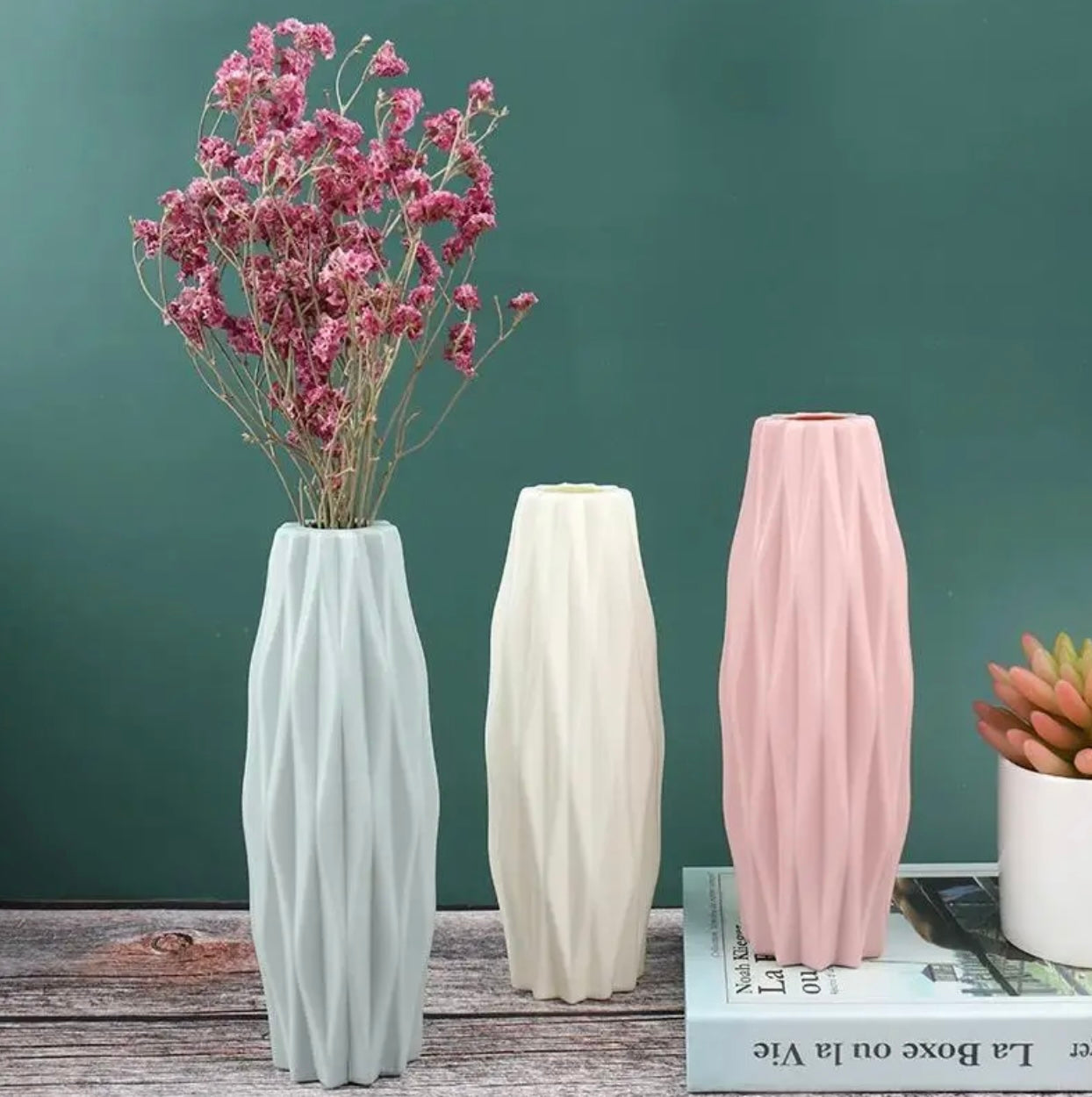 مزهرية ديكور حديثة – أصيص زهور بلاستيك بمظهر سيراميك