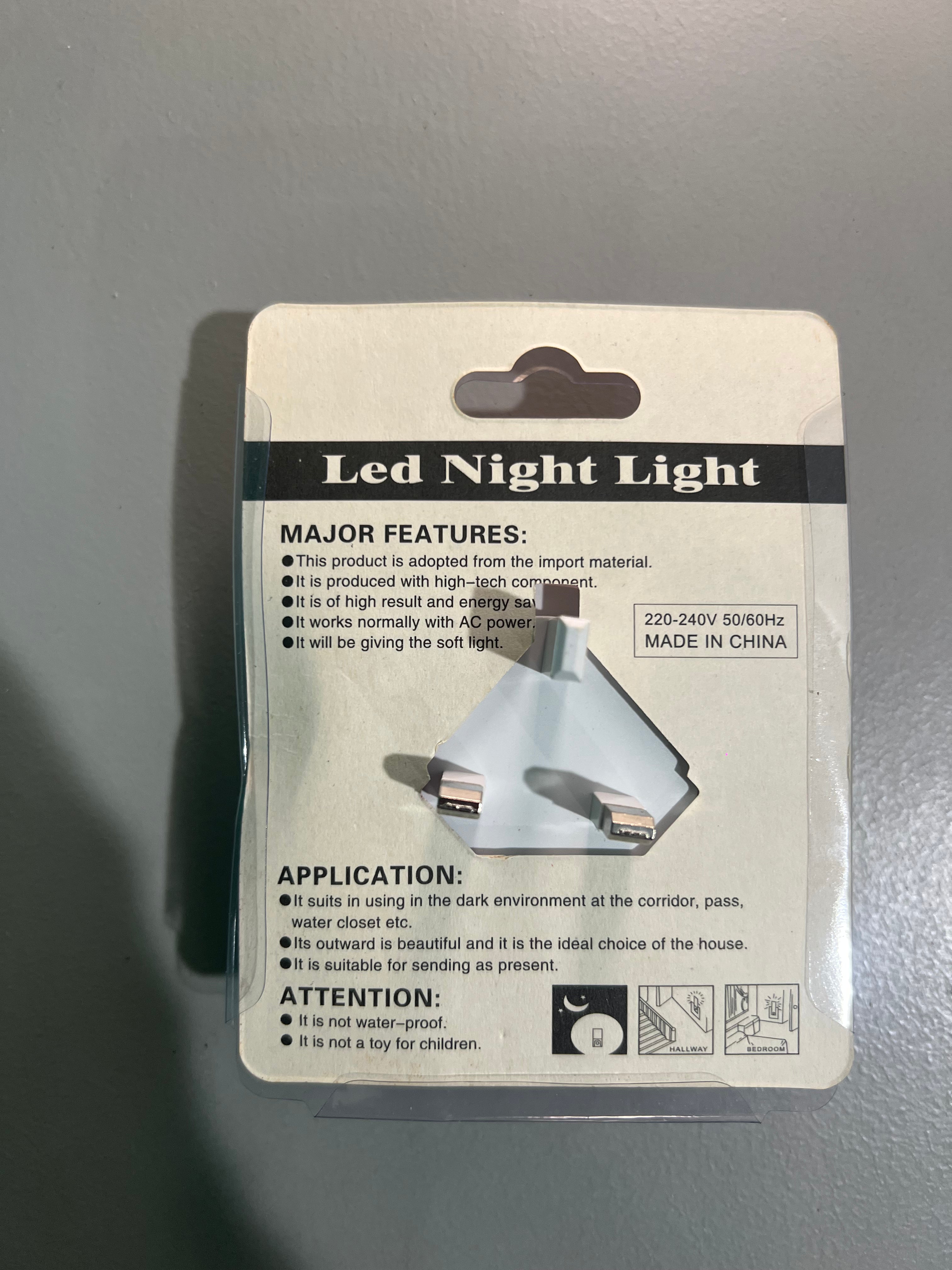 مستشعر الضوء الذكي LED LED LIGH