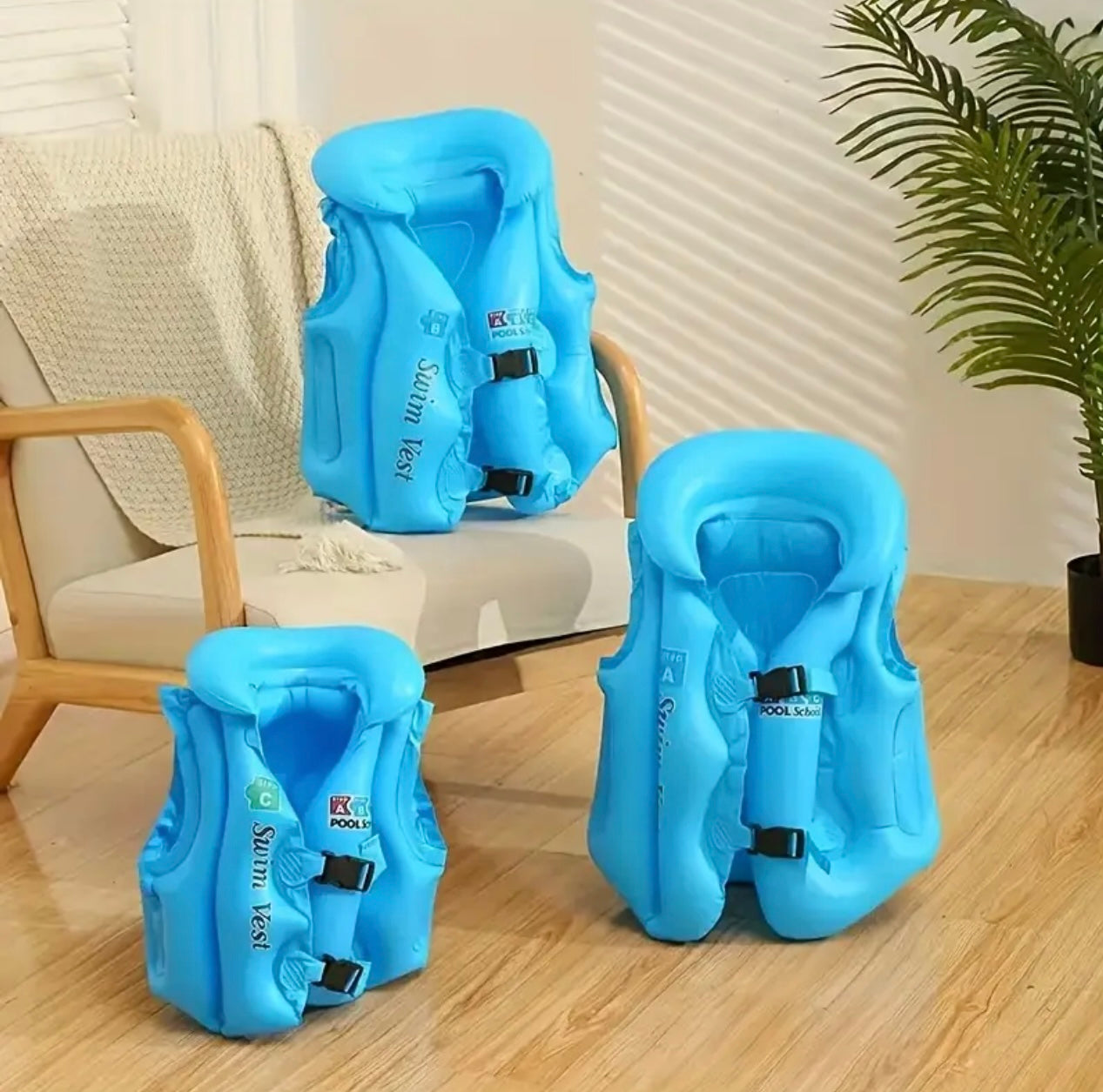 Kids Swimming Vest – Adjustable Float for Boys & Girls