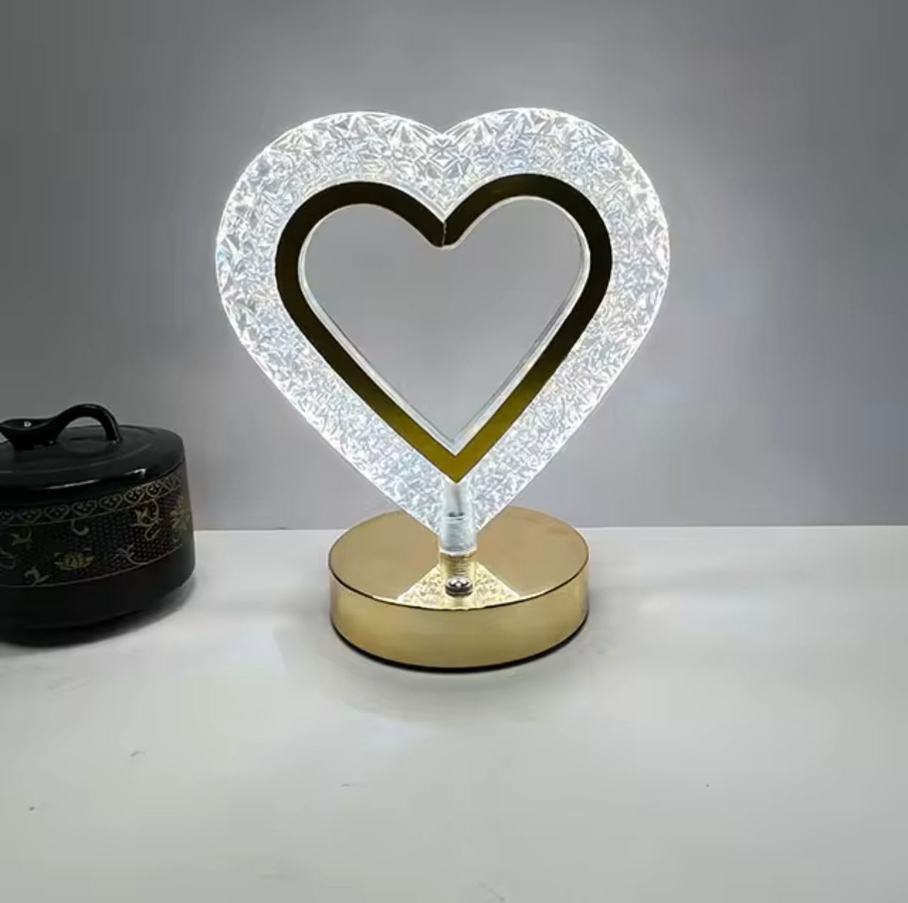 Heart-Shaped USB Rechargeable Touch Table Lamp – 3-Color LED Night Light for Bedroom