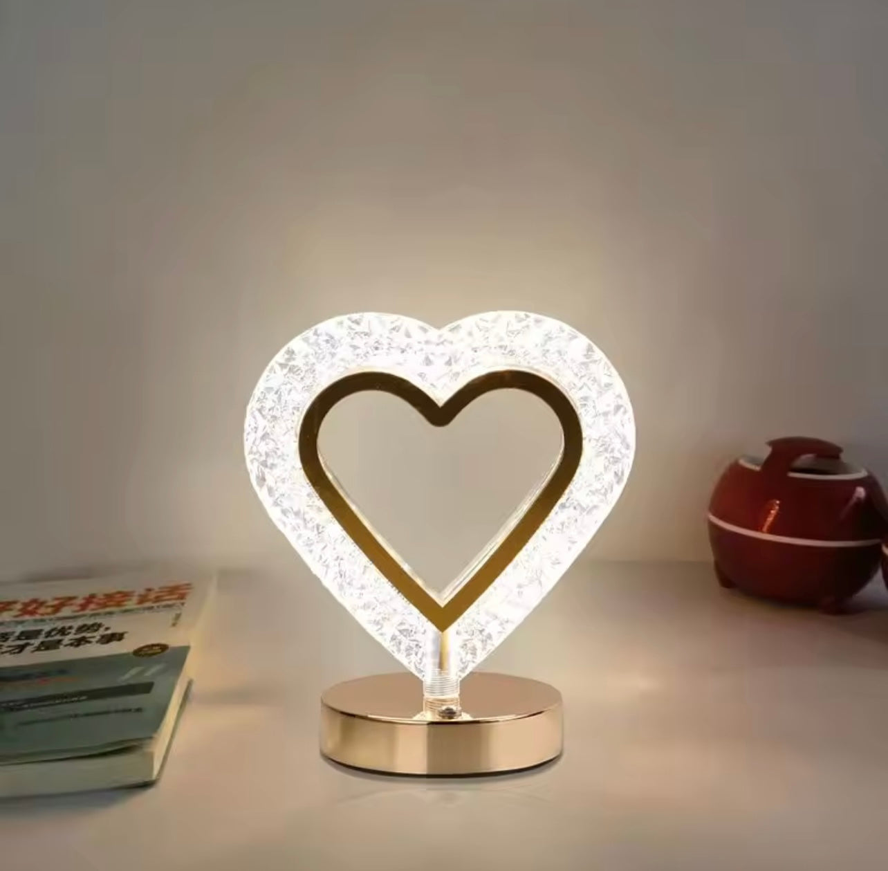 Heart-Shaped USB Rechargeable Touch Table Lamp – 3-Color LED Night Light for Bedroom