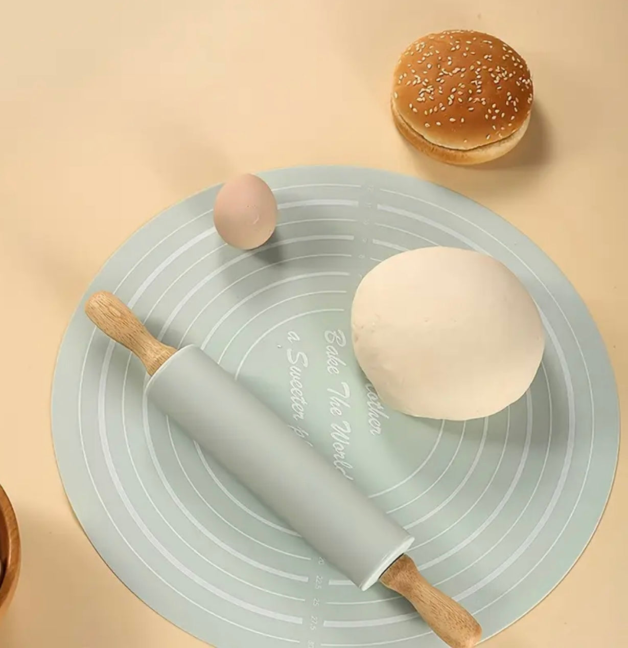 2-Piece Professional Baking Set – Wooden Rolling Pin & Non-Stick Silicone Baking Mat