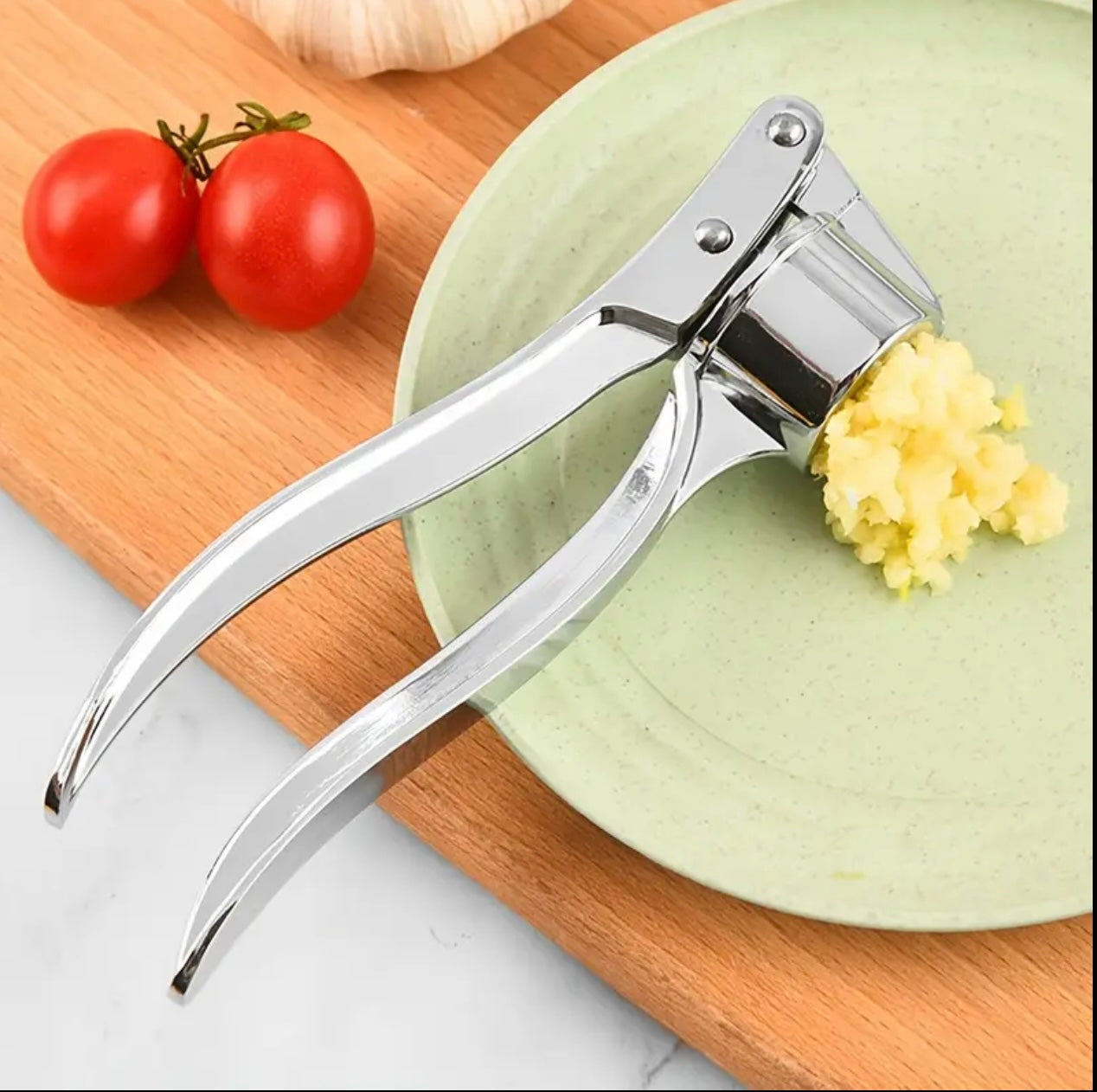 عصارة الثوم المصنوعة من الفولاذ المقاوم للصدأ – كسارة الثوم اليدوية بمقبض مريح