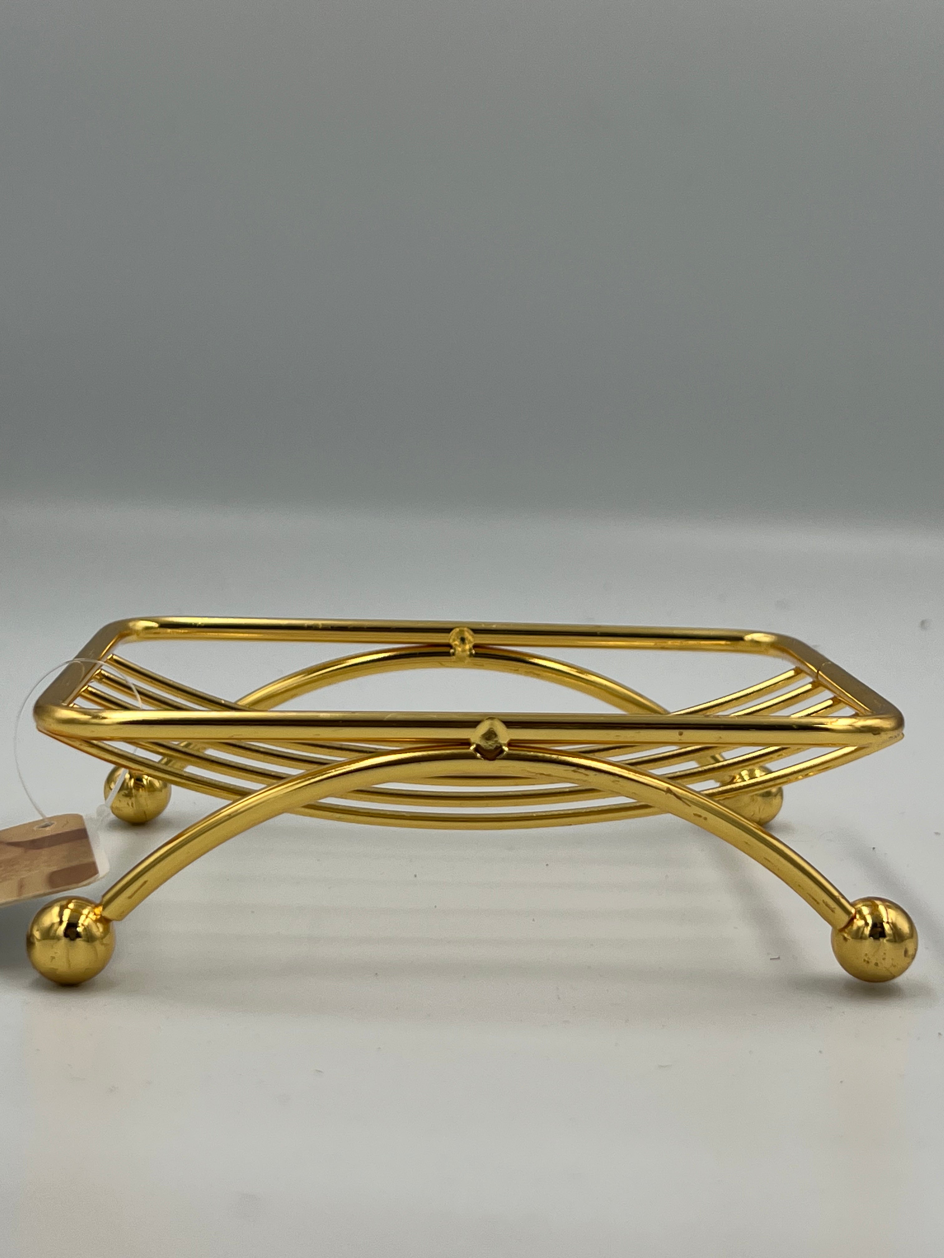 صحن صابون معدني ذهبي مع تصريف – حامل صابون حديدي للديكور