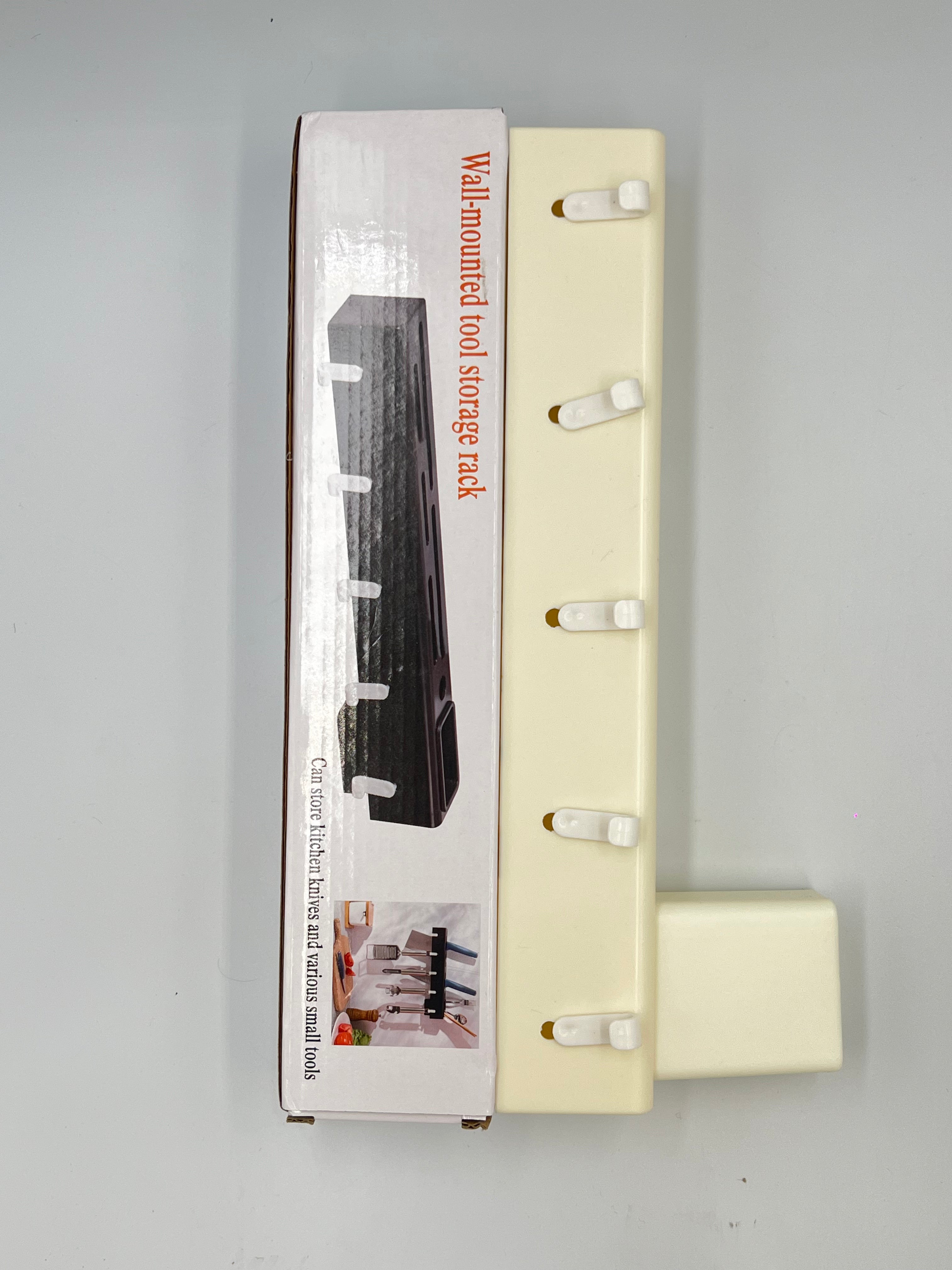 رف تخزين متعدد الخطافات مثبت على الحائط - منظم موفر للمساحة للمطبخ والحمام والمزيد