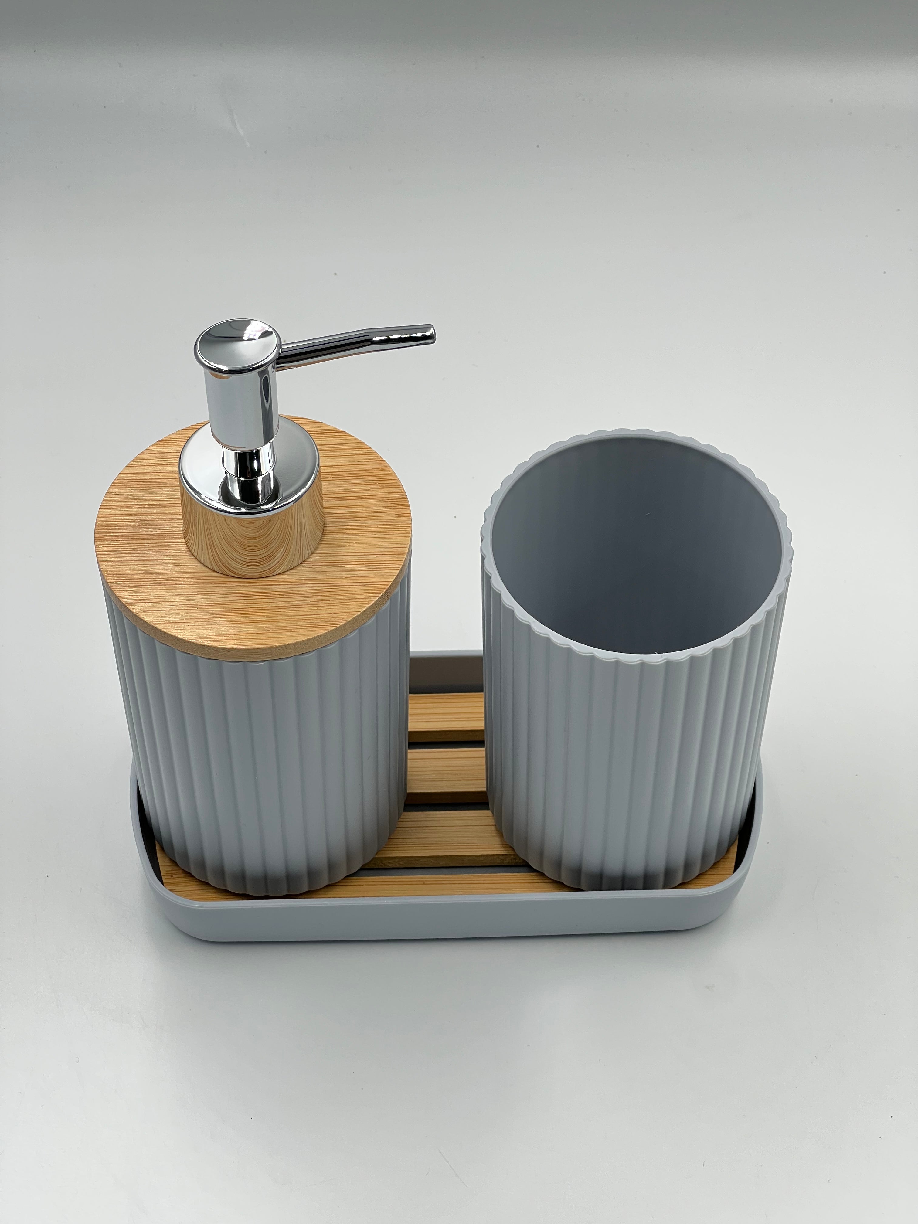 1 set of 3pcs bathroom toiletry set including a lotion bottle holder, toothbrush cup, and tray