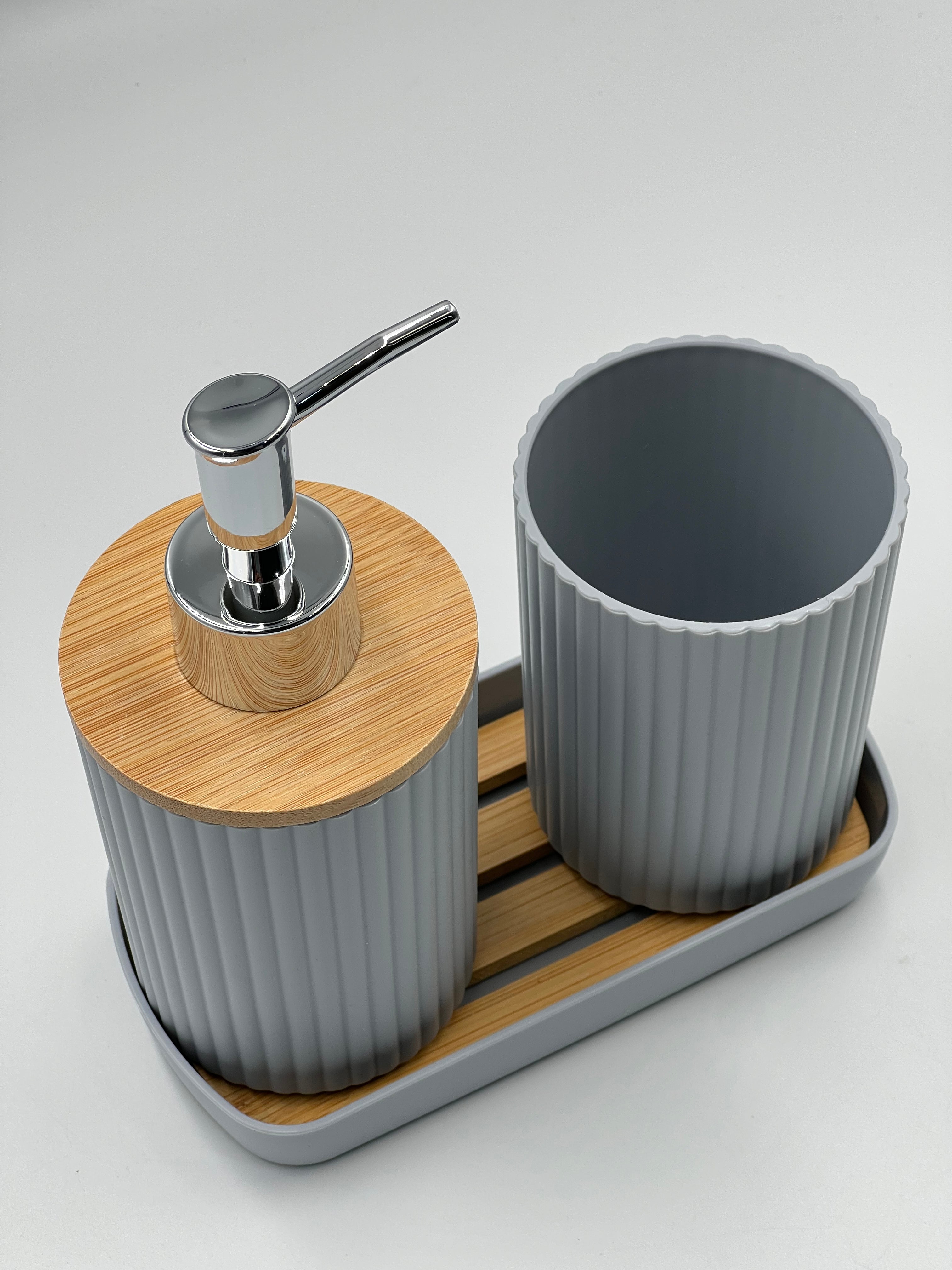 1 set of 3pcs bathroom toiletry set including a lotion bottle holder, toothbrush cup, and tray