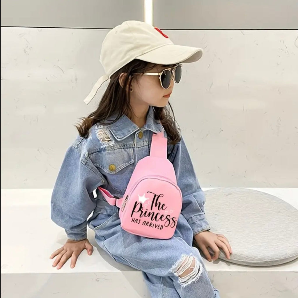 Kids Crossbody Bag,Size H-18 cm W- 13 cm Backpacker purse with Adjustable Strap,School Accessory,Cartoon style