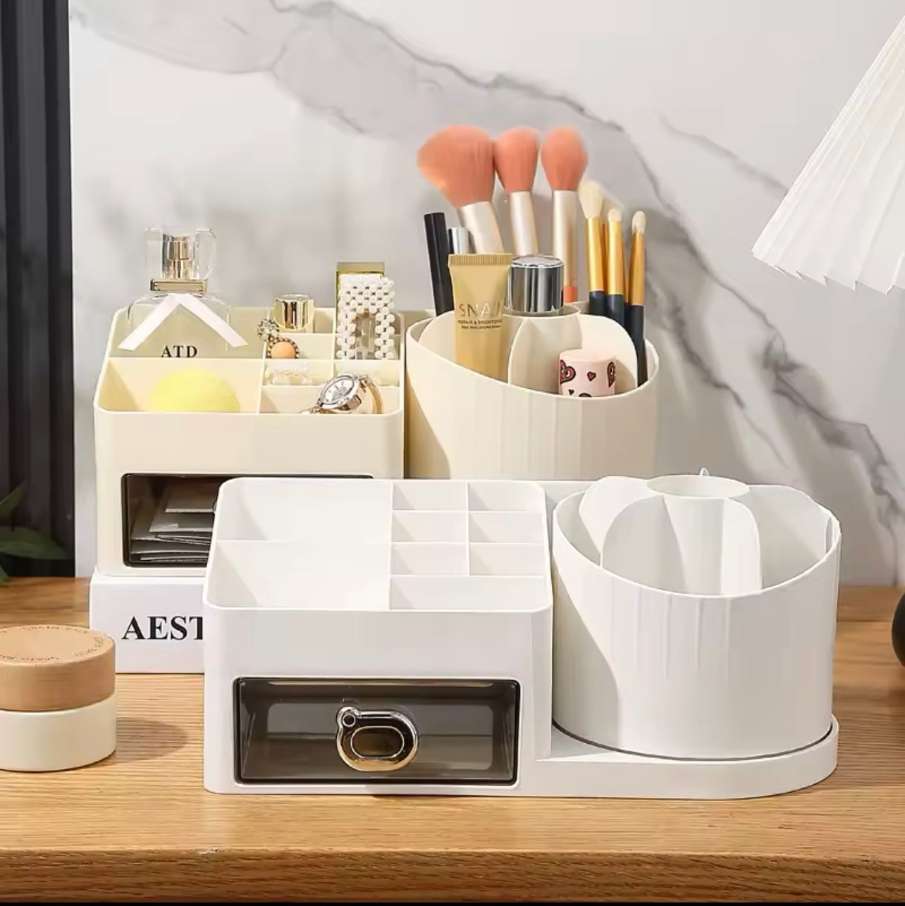 360Β° Rotating Cosmetic Storage Box β Multifunctional Desktop Organizer