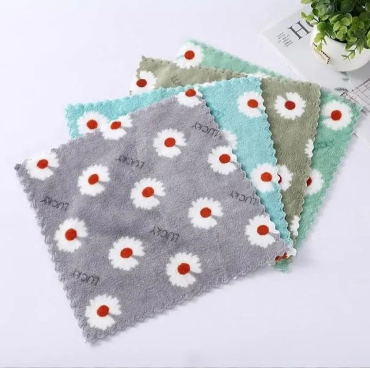 منشفة تنظيف الألياف الدقيقة بيلوف 100 ٪ مناشف غسل الأطباق البوليستر 30*30 سم منتجات التنظيف الماصة المطبوعة