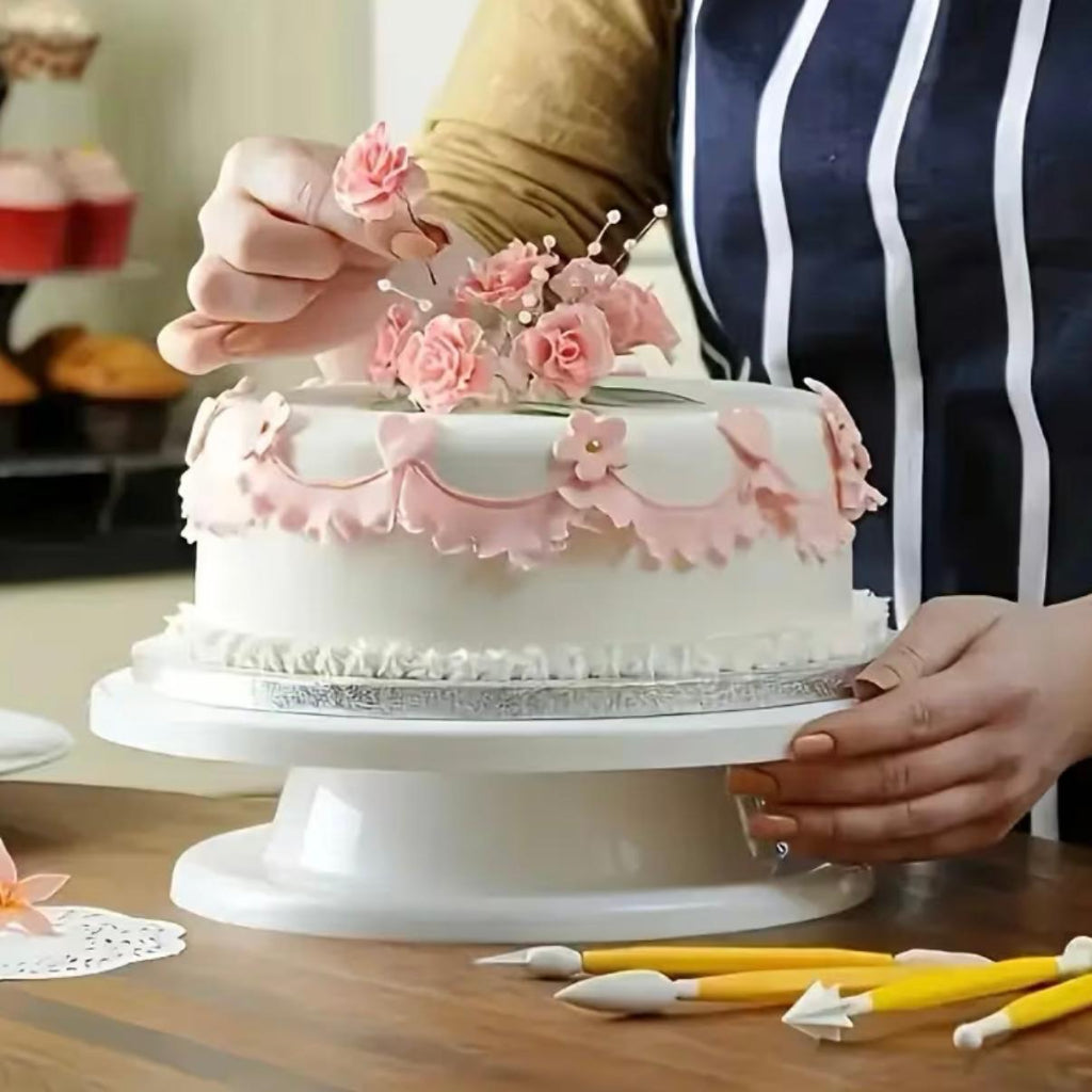 Manual 360° Rotating Cake Turntable – Portable Cake Decorating Stand