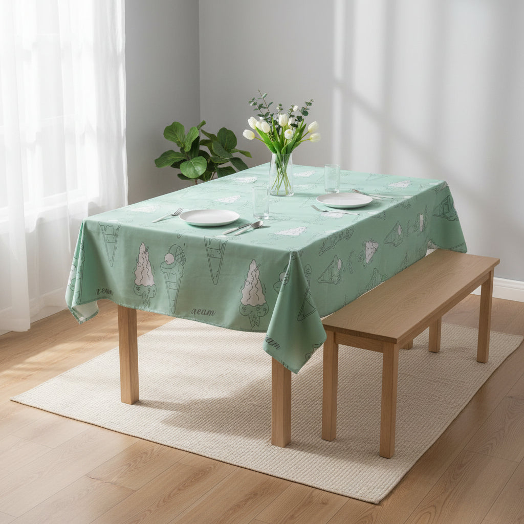Elegant Polyester Table Cloth