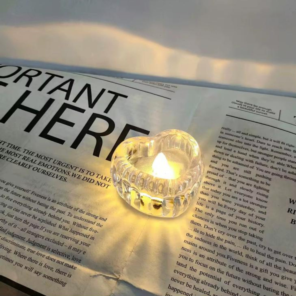 Heart-Shaped Glass LED Candle Holder – Elegant Tea Light Holder with Warm Ambient Glow