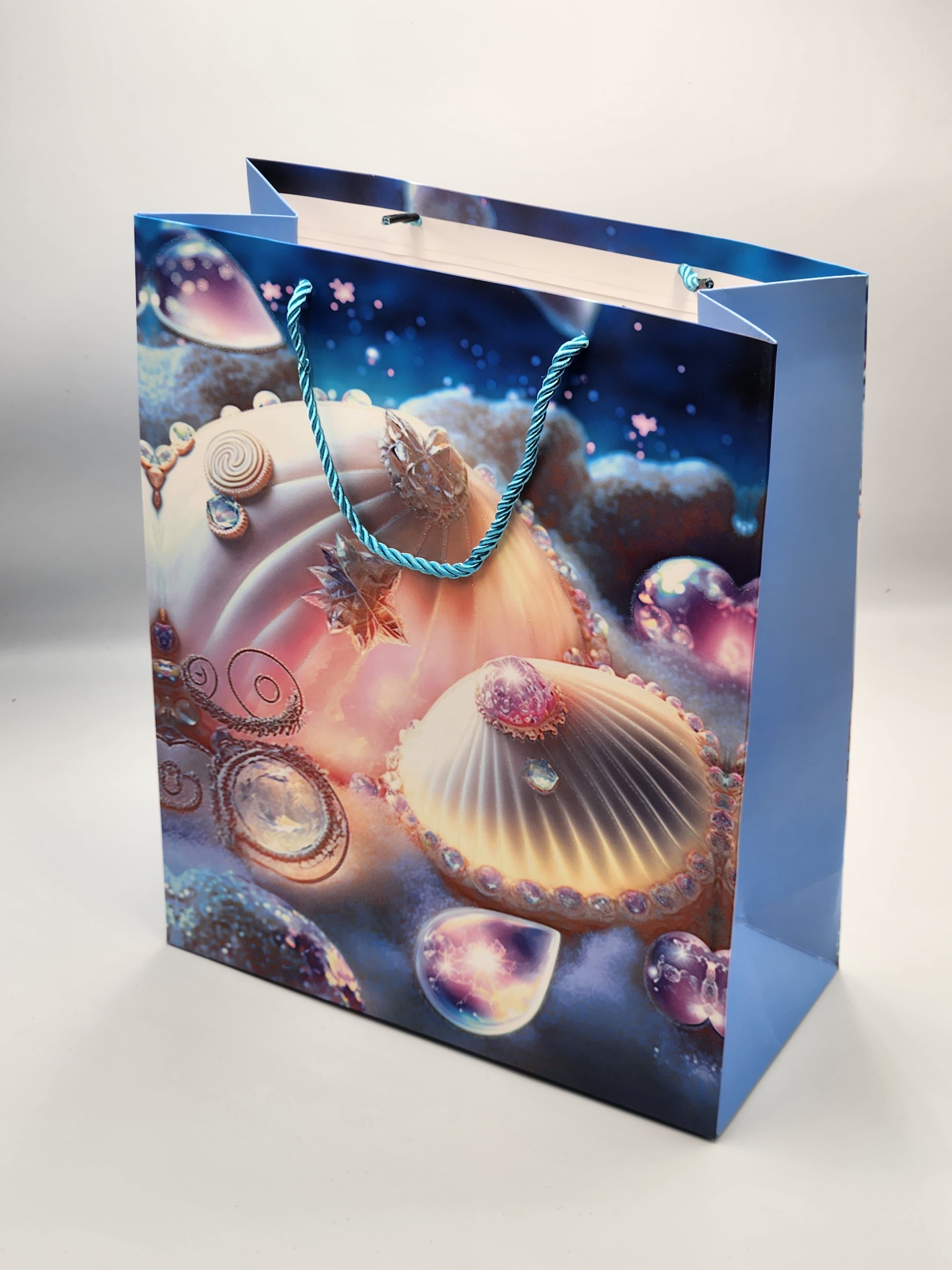 Gift Bag For Birthday Party Gift Packing Bag ( Size M - 26*32*10 cm )