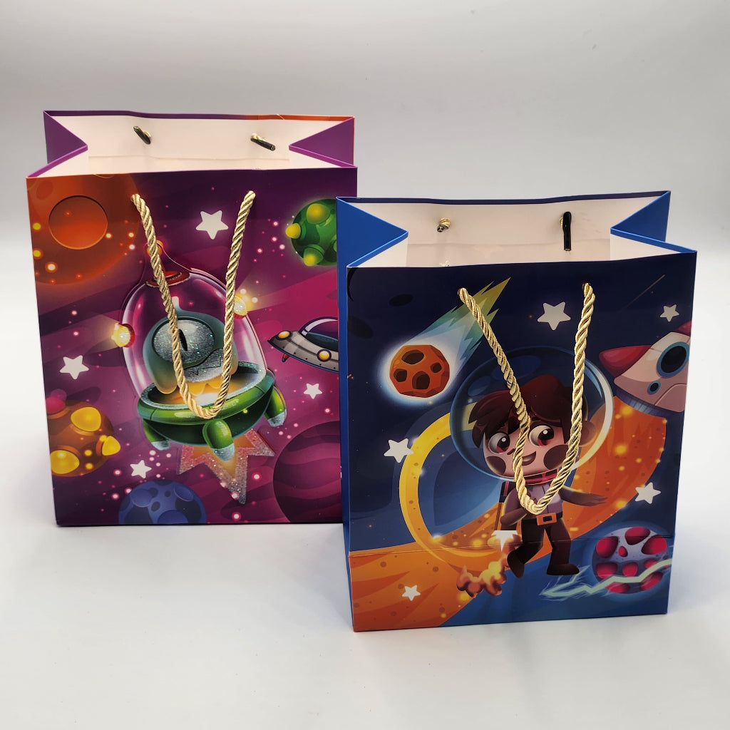 Gift Bag For Birthday Party Gift Packing Bag ( Size Small 18*23*10 cm )