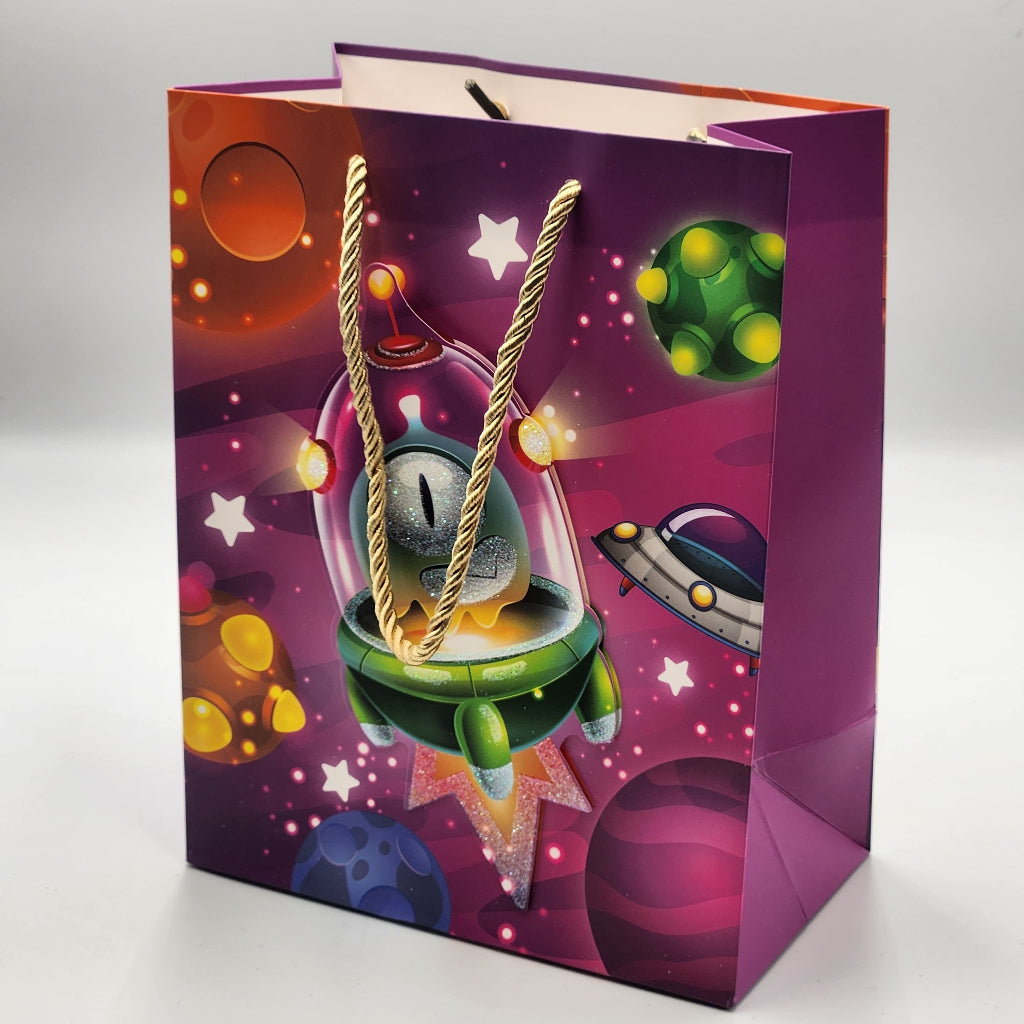 Gift Bag For Birthday Party Gift Packing Bag ( Size Small 18*23*10 cm )