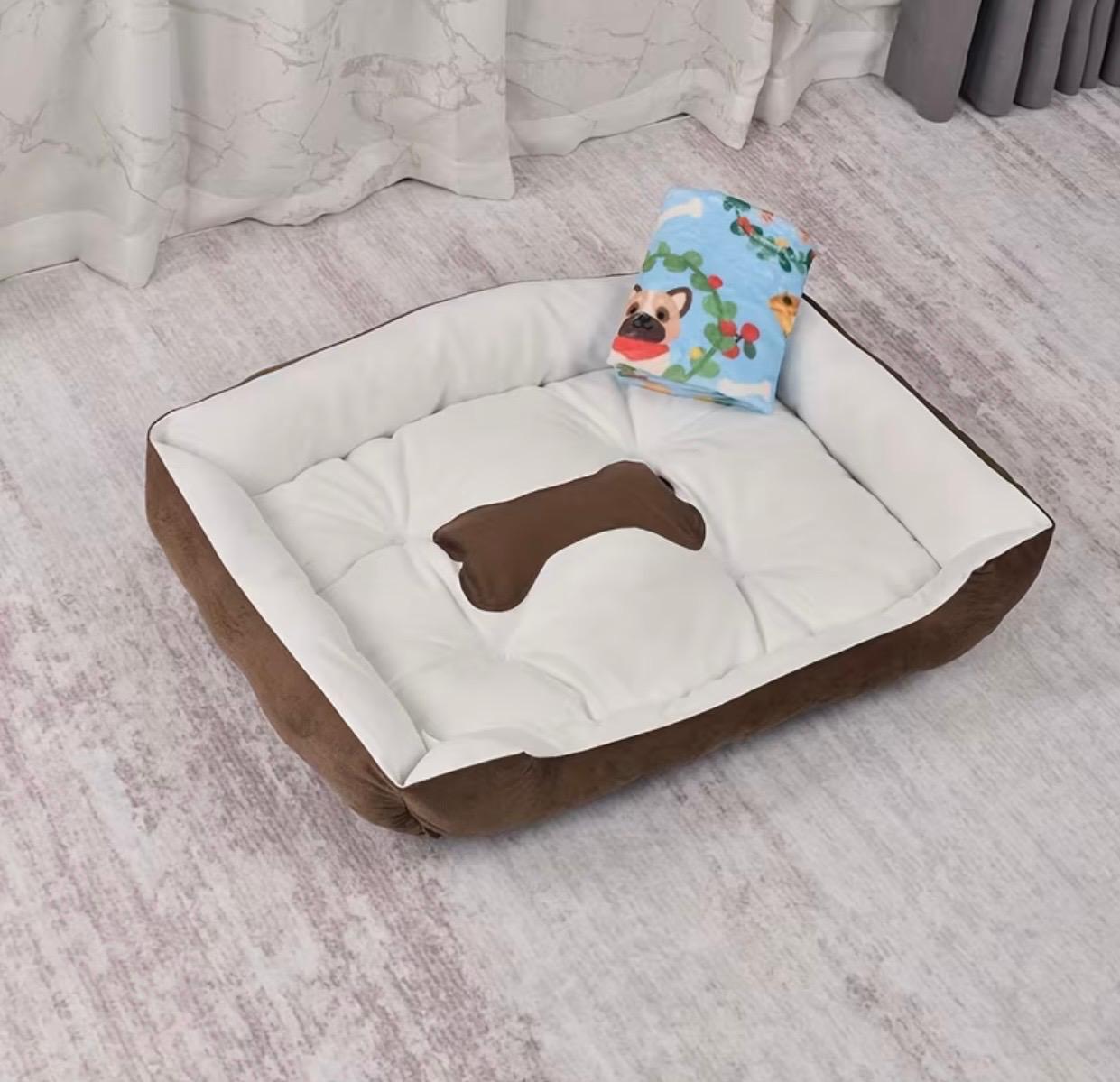 Luxurious Square Pet Bed for Large Dogs & Cats - Soft Polyester Fiber, Cozy Sleeping Sofa Mat, Pet House