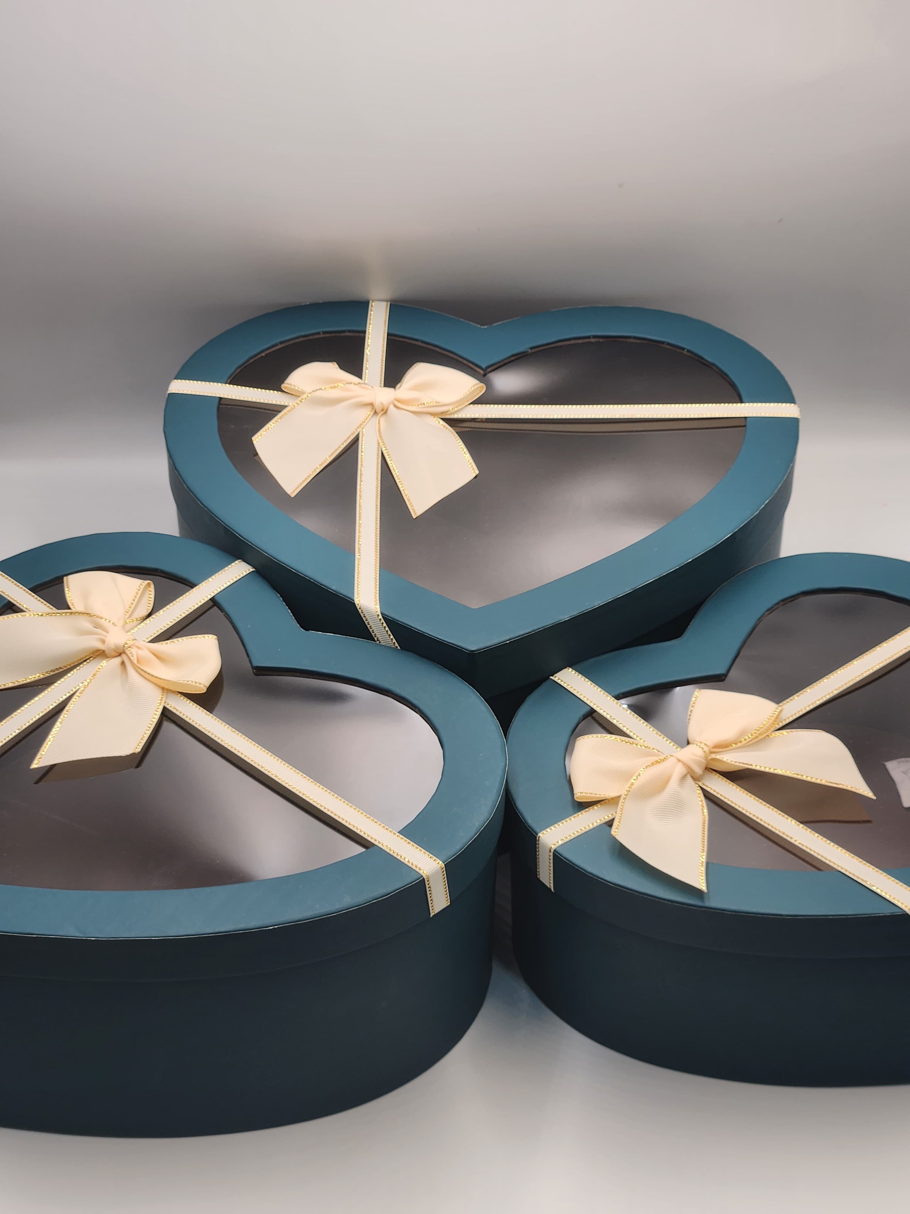 Love patterns Gift box,Gift for Birthdays,Anniversary&weddings..