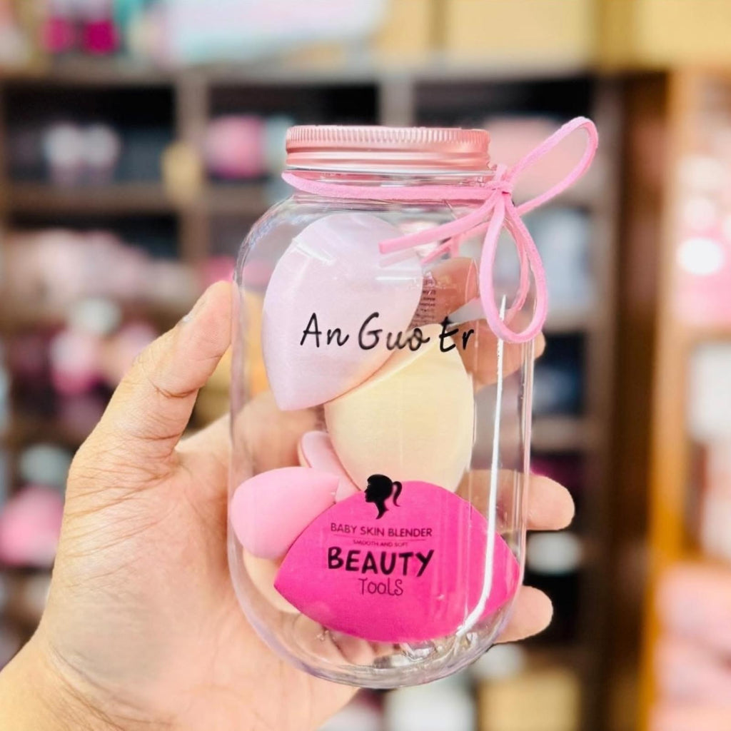 9 Pcs Makeup Sponge Non Latex Beauty Blending Cosmetic Foundation Powder Puff Face Makeup Sponge,4 Large and 2 Small Beauty Eggs +3 Finger Powder Puffs in Cans