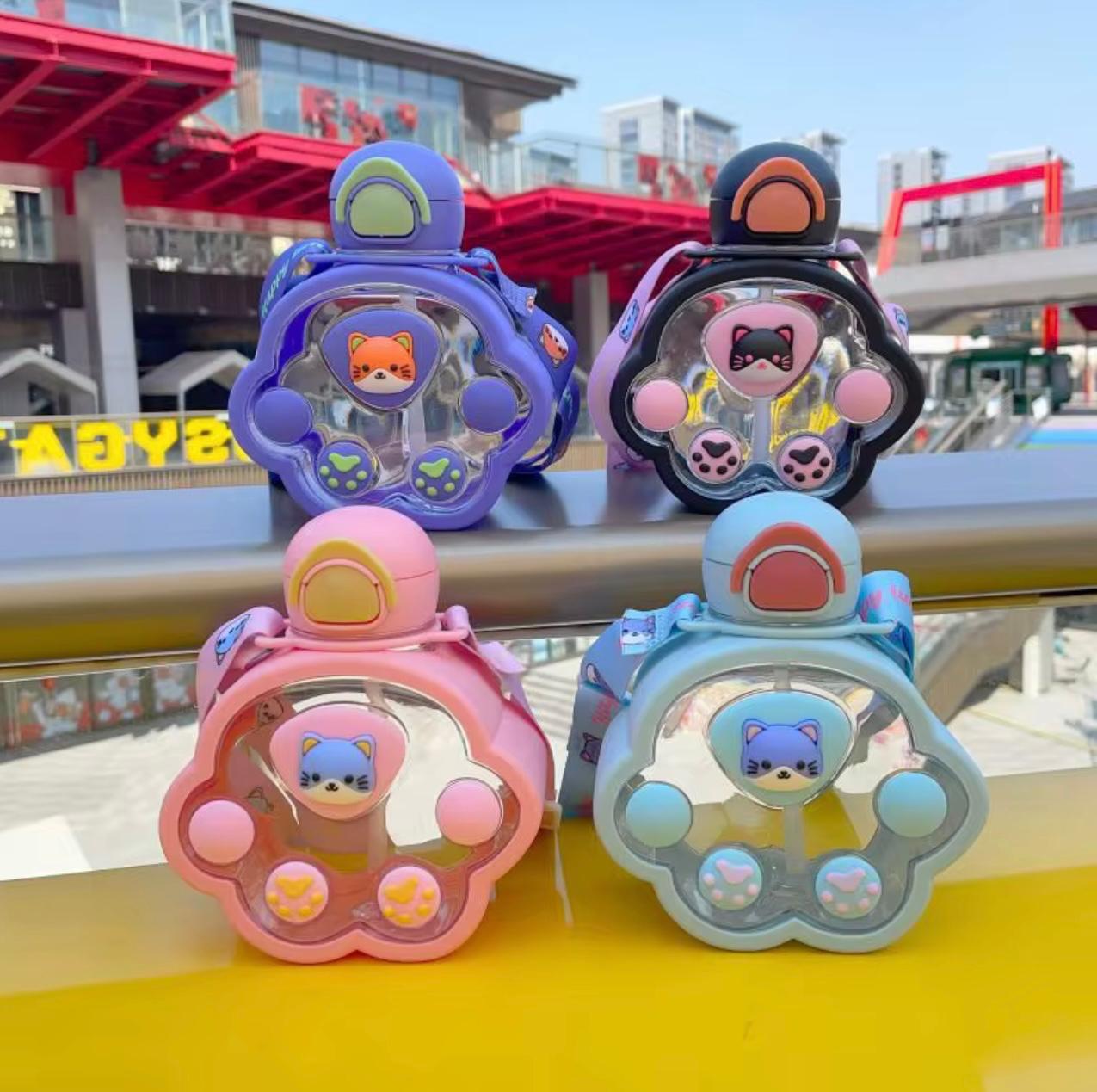 520ml New Kids Cute Cat Claw Plastic Water Bottle With Straw Portable Strap Plastic Cartoon Cup Water Bottle for Students…