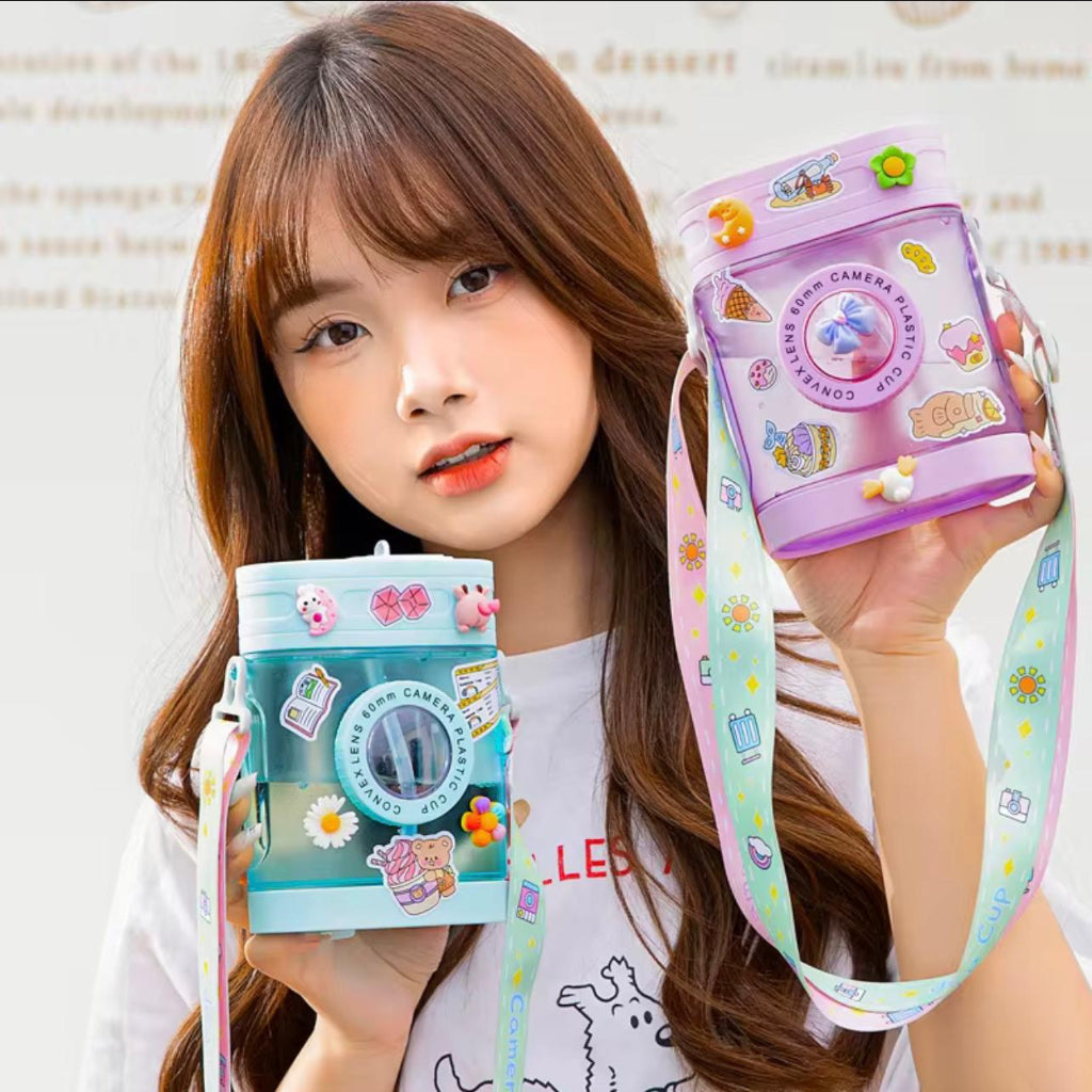 New Retro Camera Creative Water Cup Girl and Boy Gift Portable Summer Children Plastic Water Bottle with Shoulder Strap