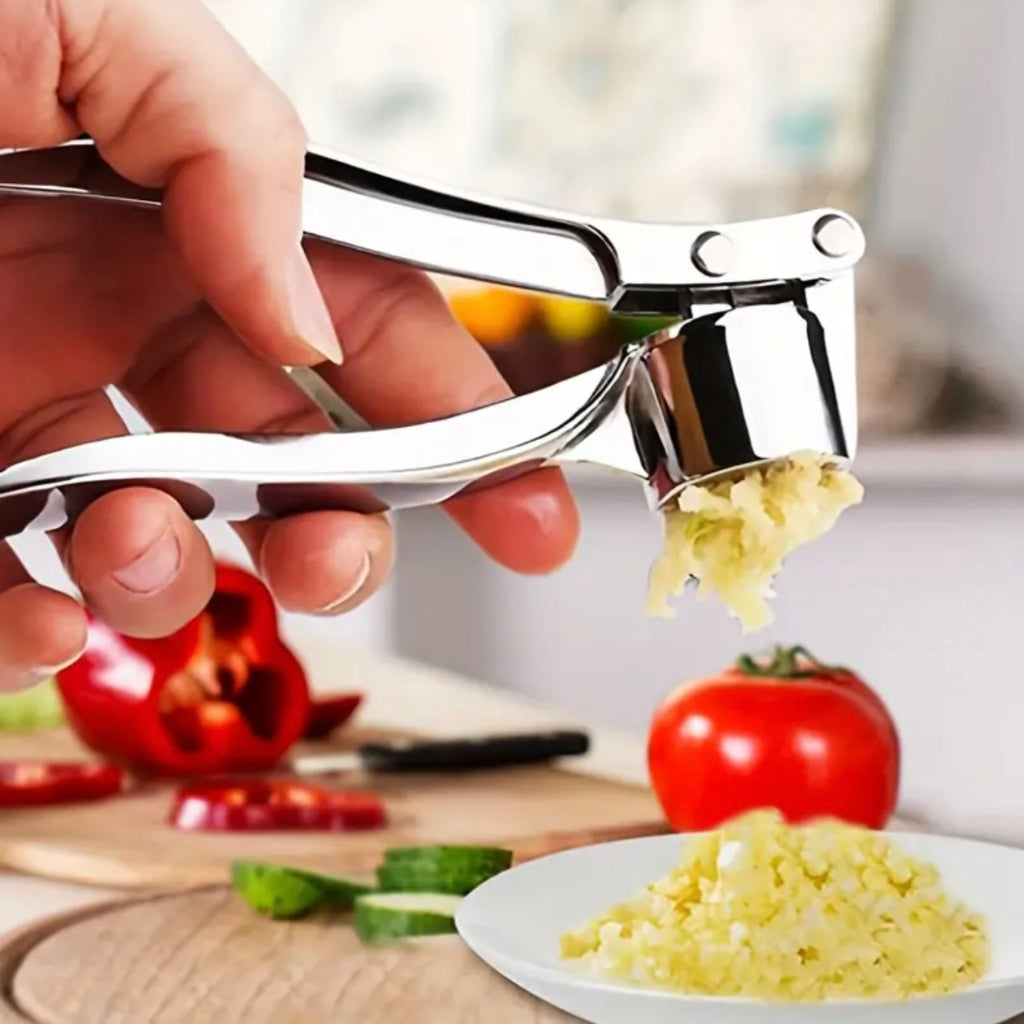 Stainless Steel Garlic Press - Manual Garlic Crusher with Ergonomic Handle for Effortless Garlic Mincing - Durable & Easy to Clean Kitchen Tool for Salads, Marinades, and Sauces, Garlic Mincer