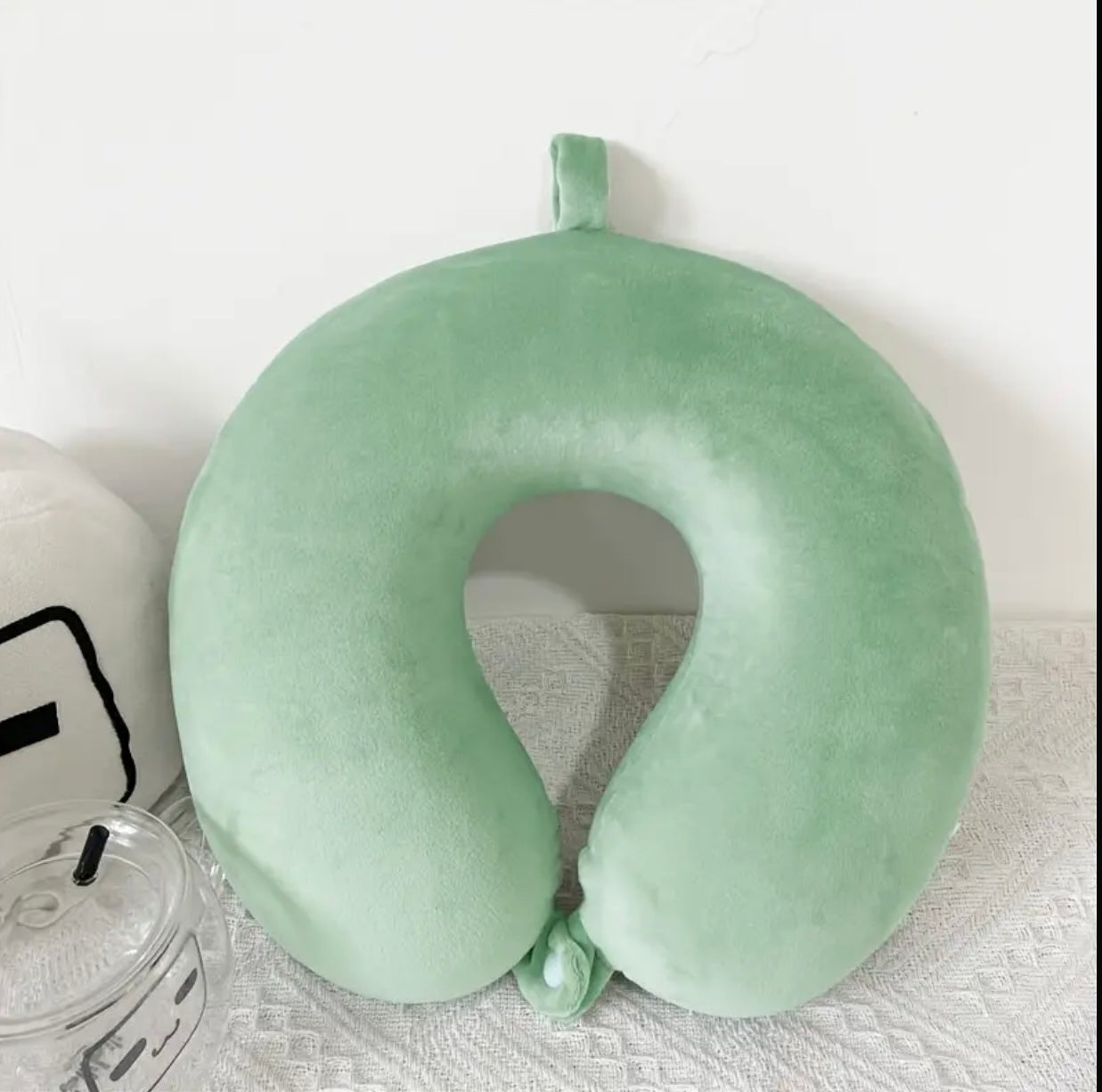 Travel Neck Pillow - Soft U-Shaped Polyester Neck Support for Airplane, Car, Home & Office | Machine Washable, Comfortable Travel Accessory, Airplane Comfort Ushaped Pillow|Soft Texture