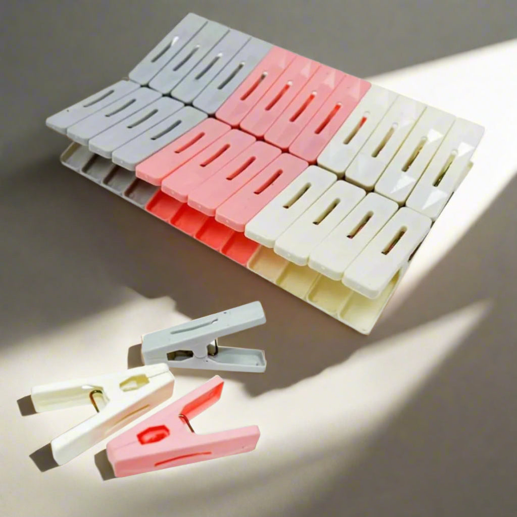 Clothespins ClooseSpins الملونة - دبابيس ملابس الغسيل الثقيلة ، مقاطع مقاطع ، خطوط تجفيف الأوتاد ، دبابيس ملابس صغيرة ملونة للهواء في الهواء الطلق ، مقاطع صور الحرف اليدوية في الهواء الطلق | 20 قطعة