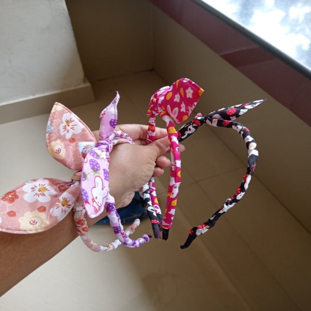 1 Pcs Classic Rabbit Ear Headbands different Pattern Performance Cute Cool And Versatile Headbands