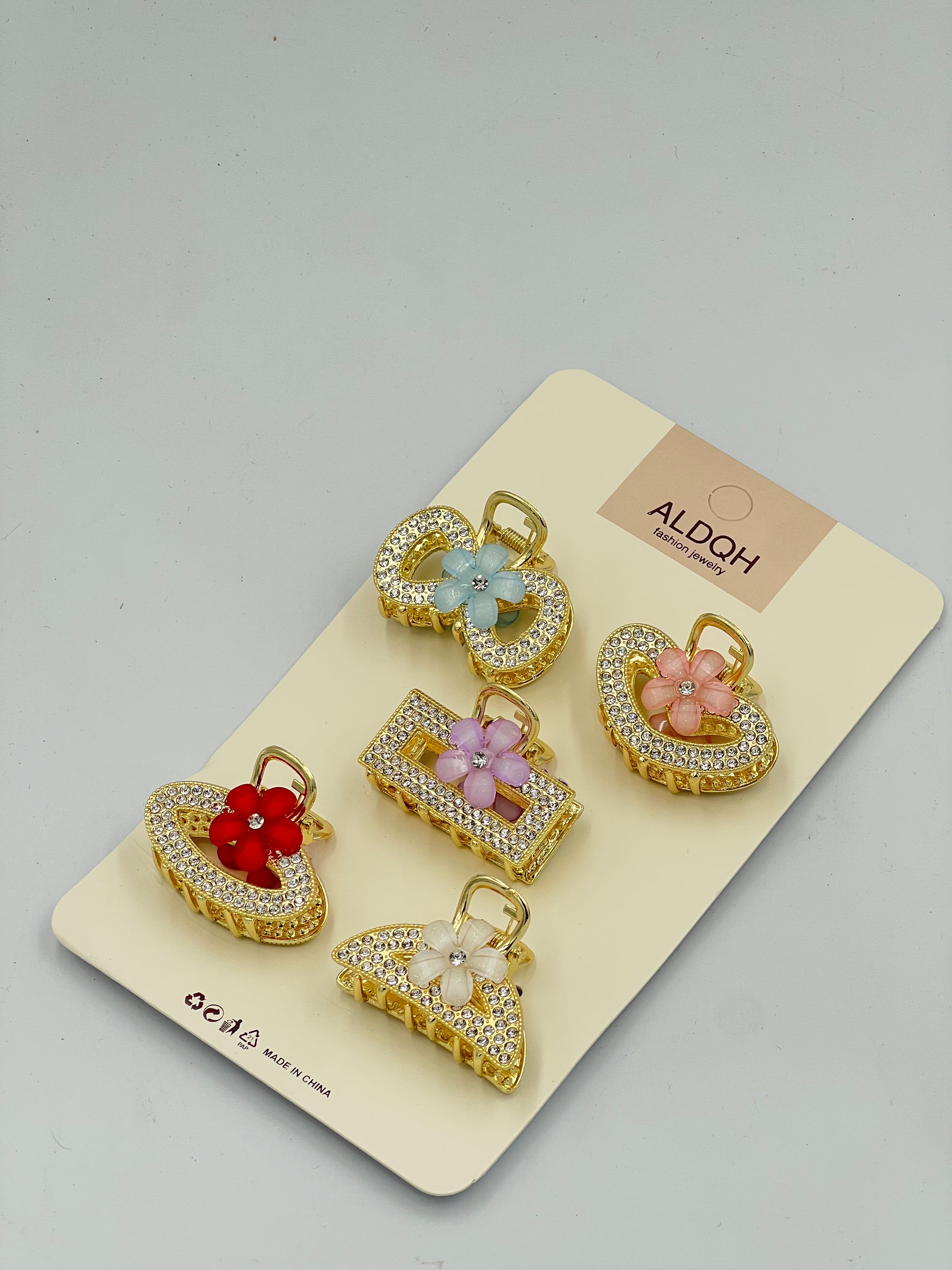 5 pcs Alloy Hair Clips – Heart & Infinity Designs with Sparkling Crystals