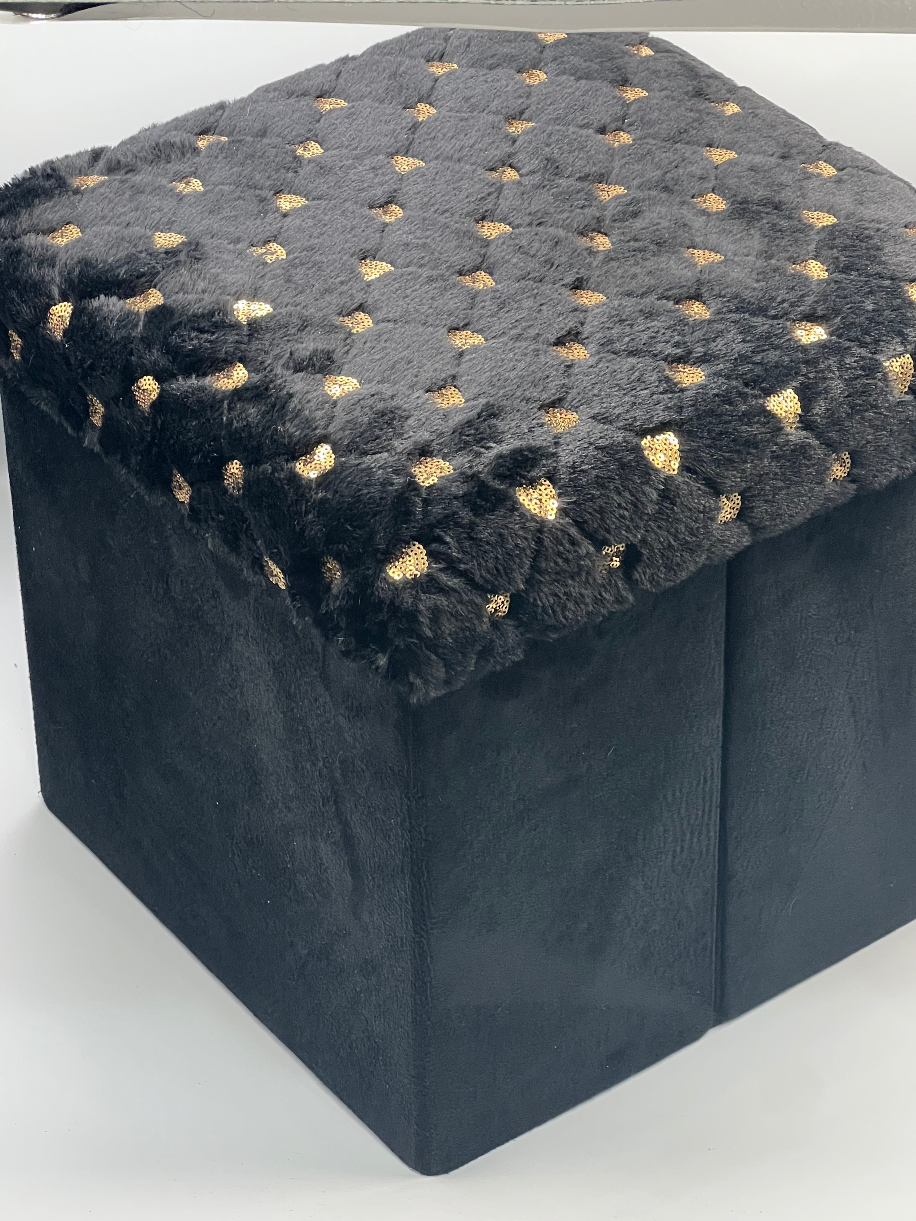 Foldable Stool Ottoman Durable Storage Box for Bedroom Hotel Farmhouse Hall Apartment Villa,Gift box