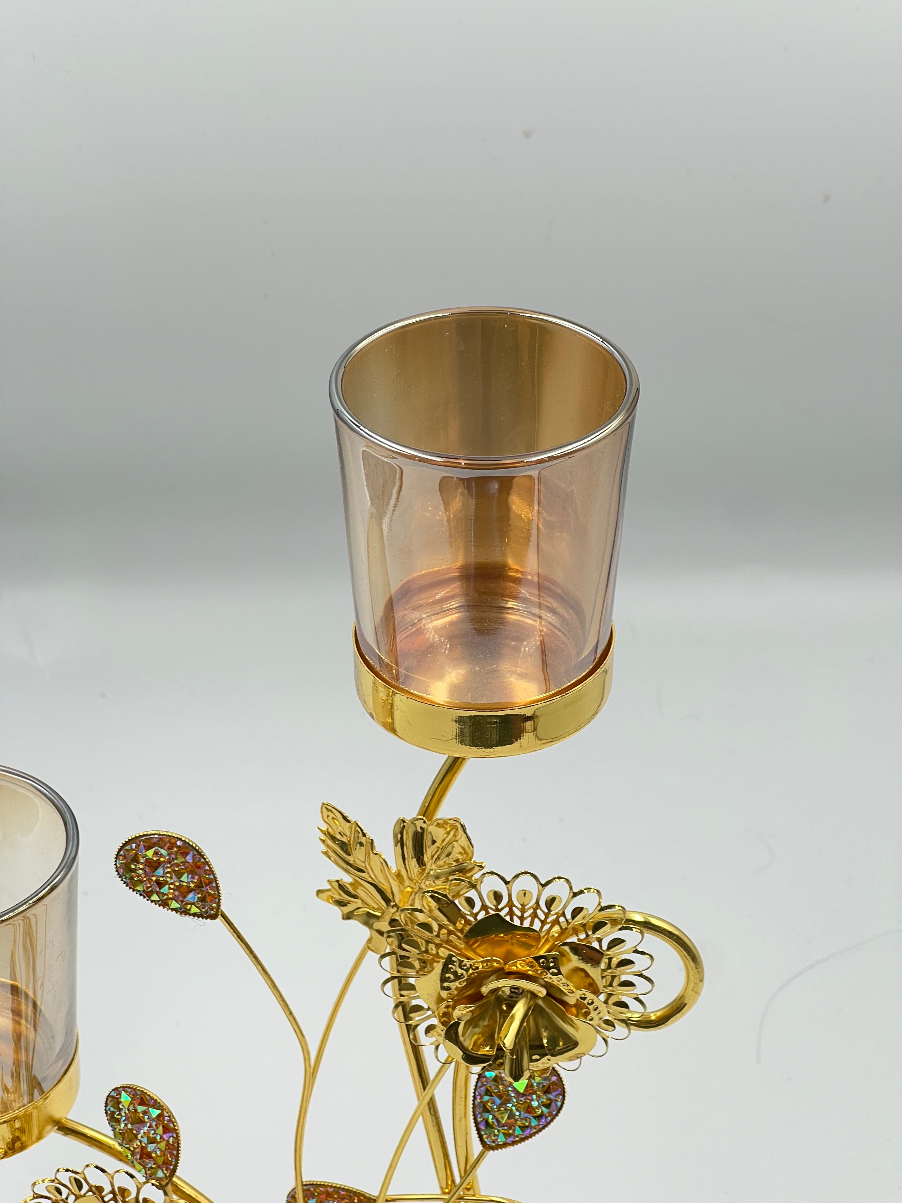 Elegant Golden Metal Candle Holder, Creative Tabletop Decorative Candle Stand for Home, Dining, Restaurant, Hotel, Festive Decor - Metallic Finish, Desktop Installation