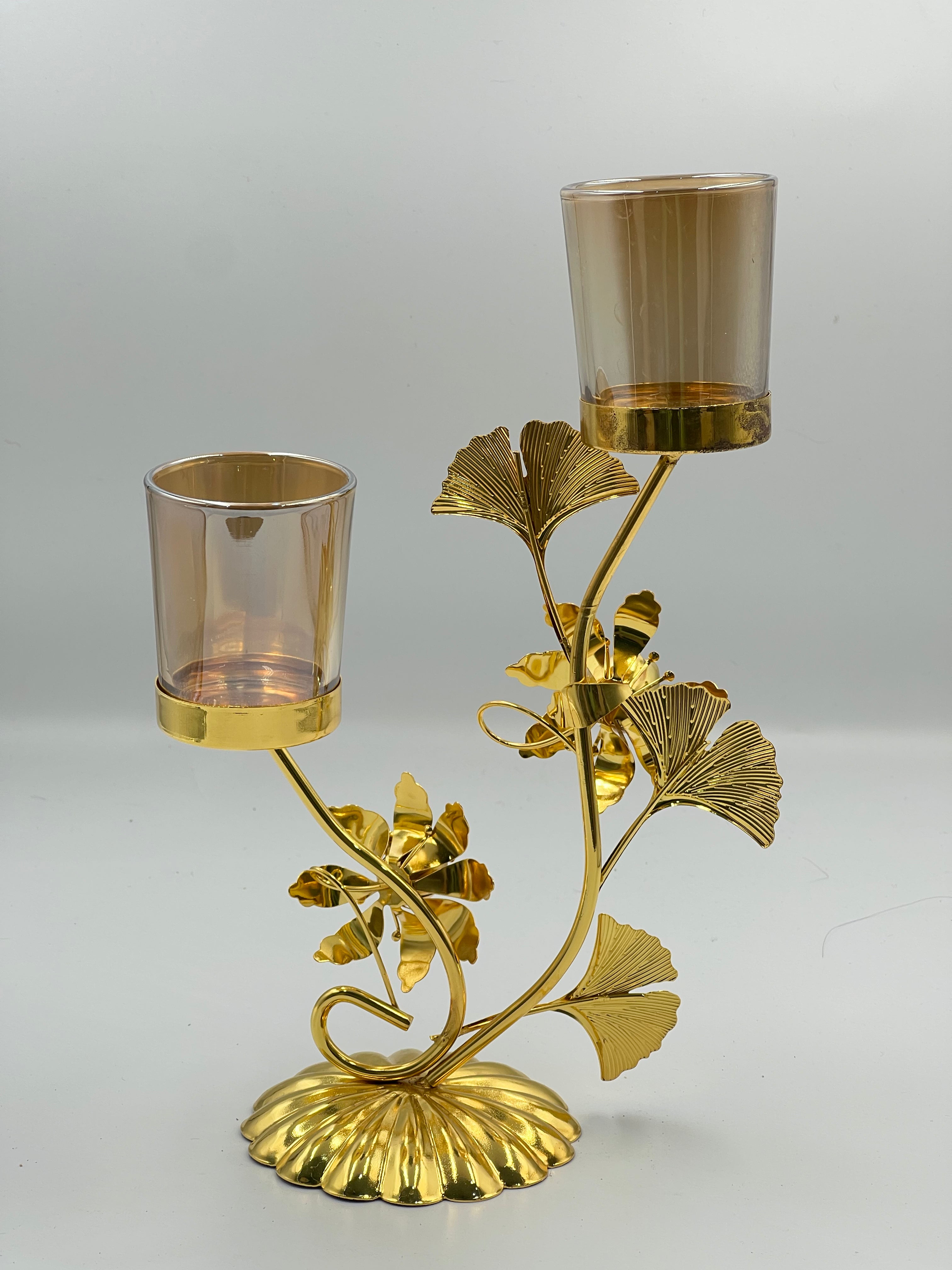 Elegant Golden Metal Candle Holder, Creative Tabletop Decorative Candle Stand for Home, Dining, Restaurant, Hotel, Festive Decor - Metallic Finish, Desktop Installation