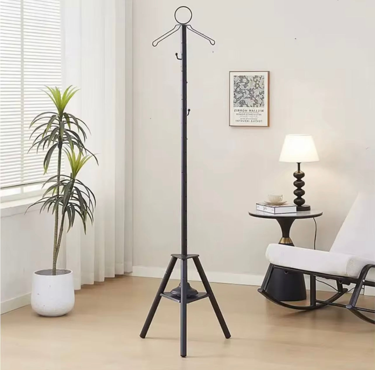 Elegant Middle Eastern Smoking Clothes Rack - Durable Iron Art Coat & Robe Stand, Rust-Proof, Ideal for Home & Retail Use, Perfect Holiday Gift..