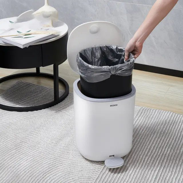 Modern Minimalist Foot-Pedal Trash Can with Lid for Home Use - Ideal for Living Room, Bathroom, Toilet, and Kitchen Compost dustbin