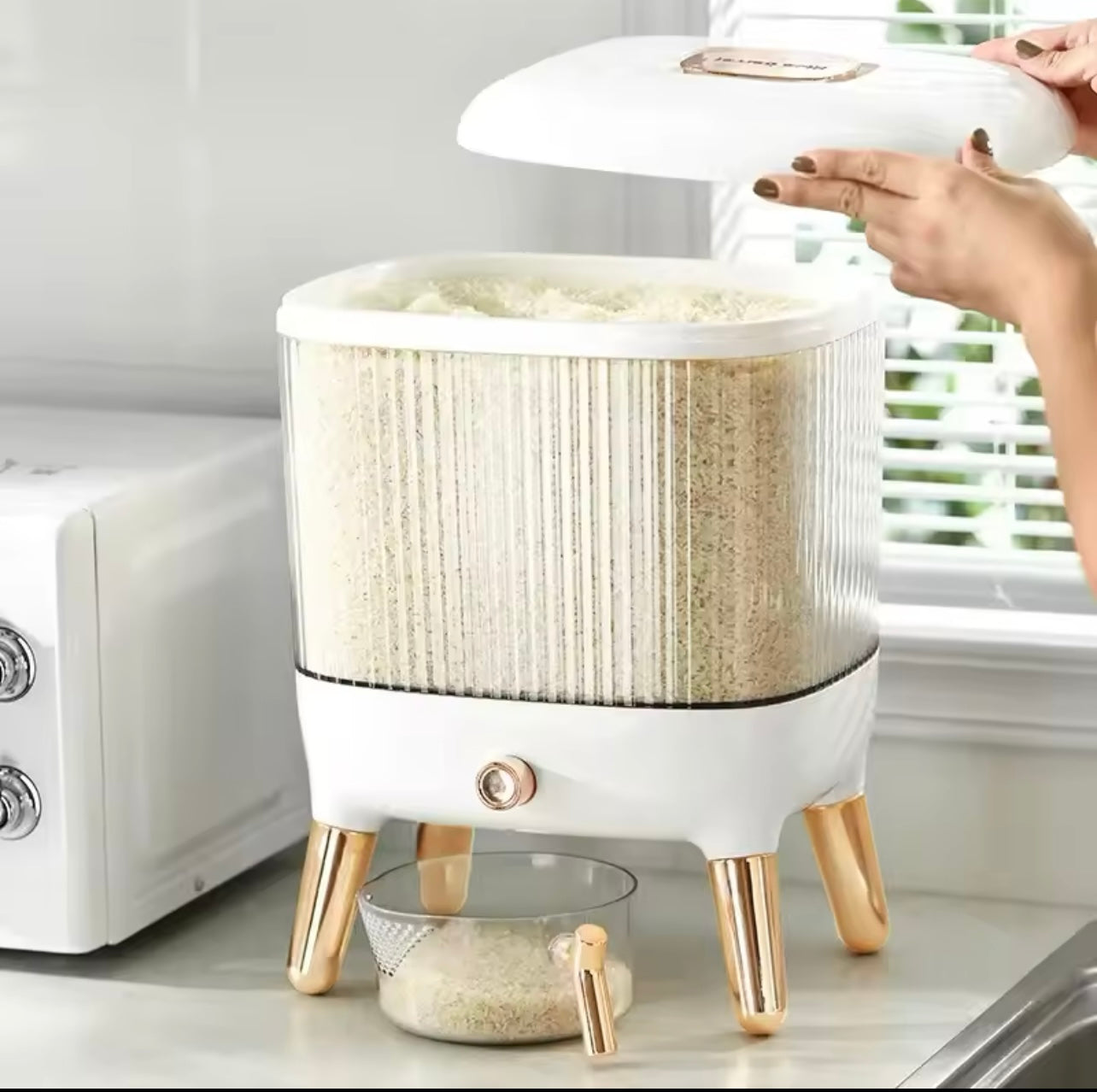 10kg Press-type Large-capacity Barrel Sealed Automatic Storage Box Household Kitchen Tank Light Luxury Rice Food Container