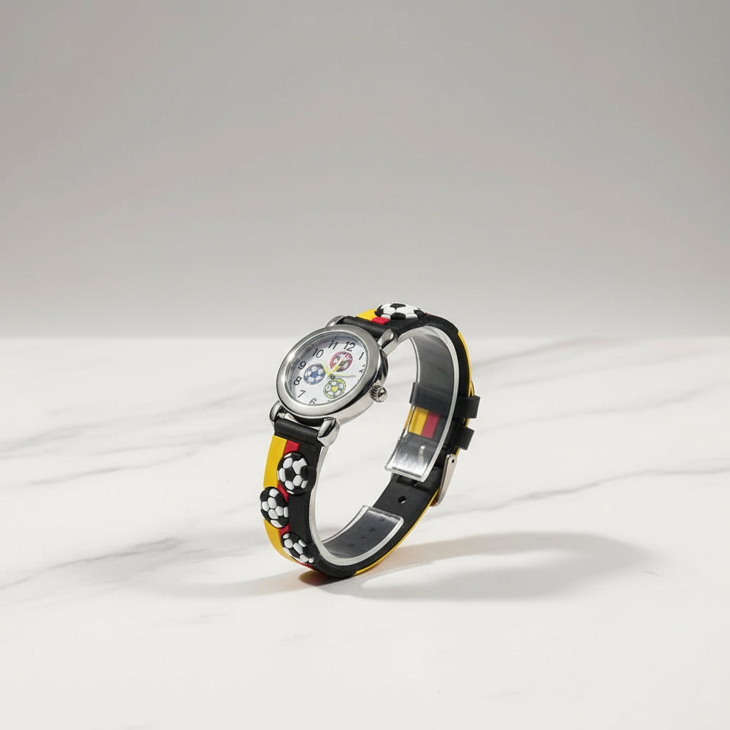 ساعة أطفال – نموذج عشوائي لساعة اليد للبنين والبنات