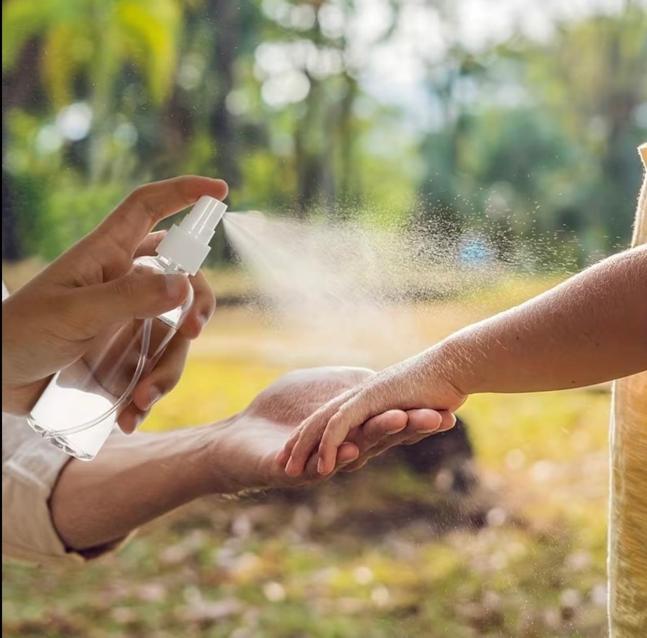 زجاجة رذاذ شفافة – حاوية سفر قابلة لإعادة الملء