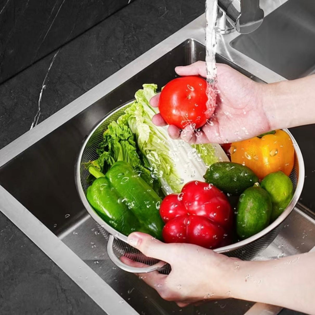وعاء فلتر صغير المسام من الفولاذ المقاوم للصدأ بمقابض مزدوجة – سلة صرف للمطبخ متعددة الأغراض