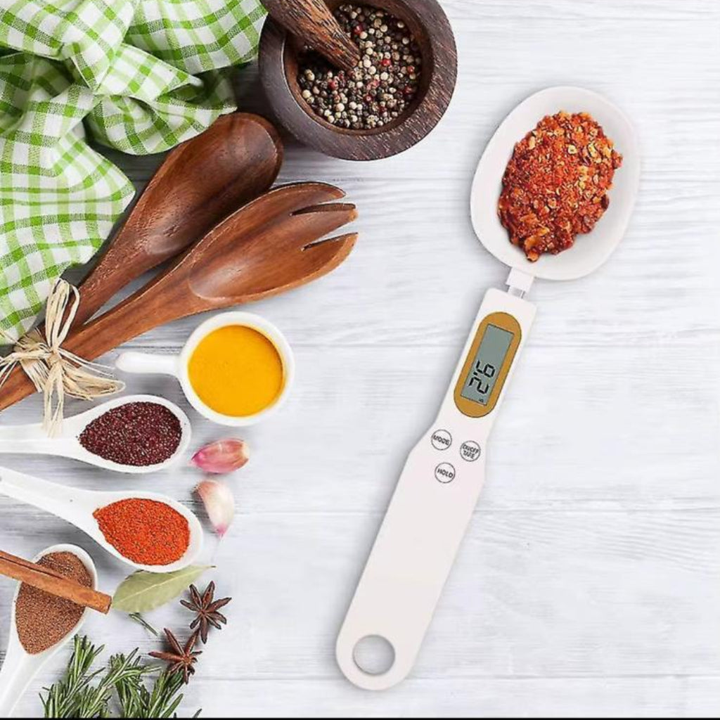 Digital Kitchen Scale – Measures 0.1g to 500g with LCD Display & Measuring Spoon