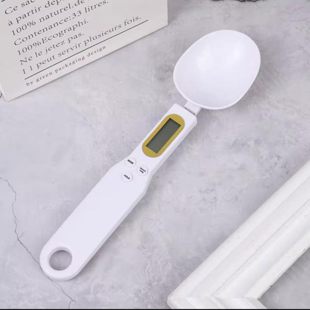 Digital Kitchen Scale – Measures 0.1g to 500g with LCD Display & Measuring Spoon
